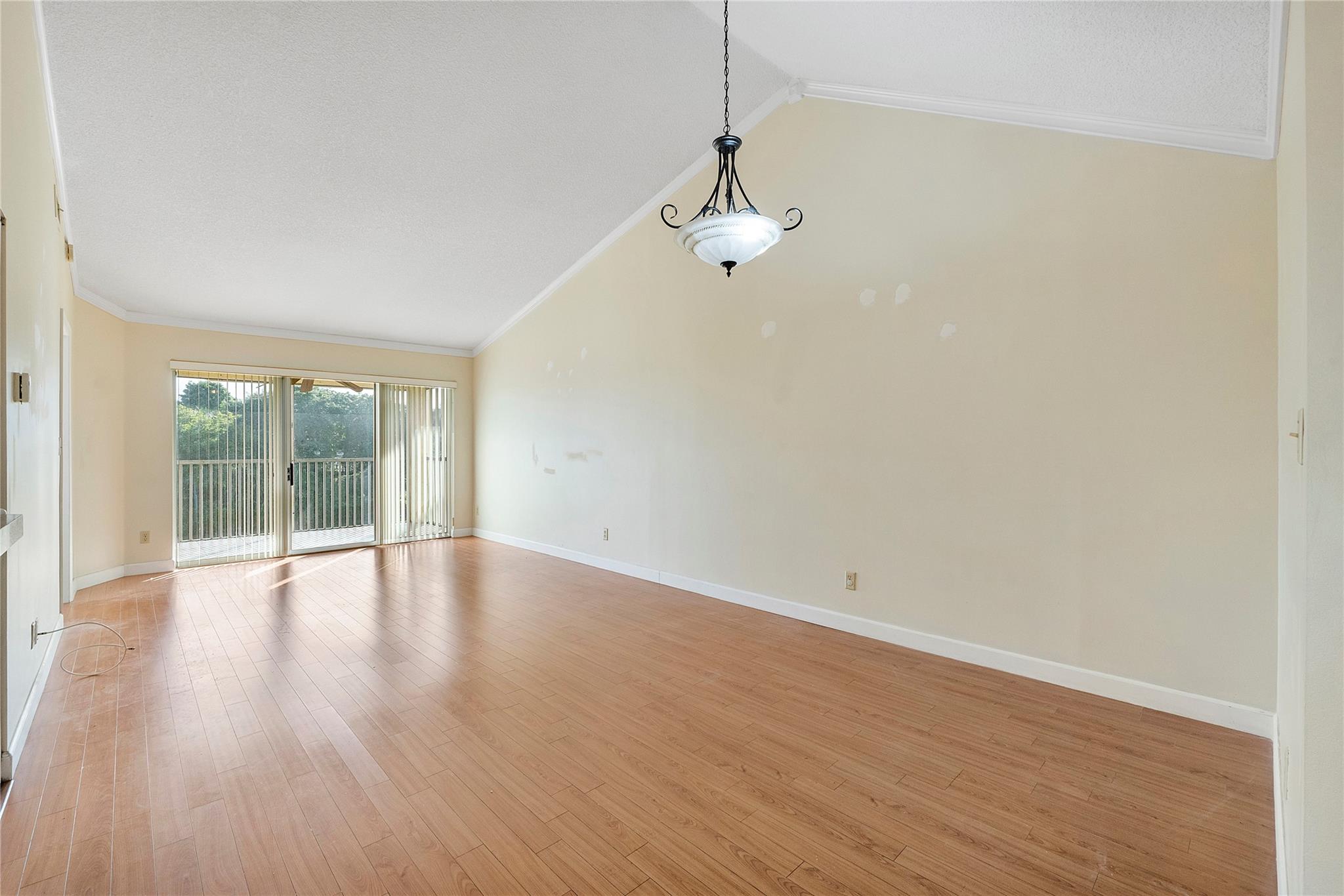 967 Coral Club Drive 967, Coral Springs, FL 33071