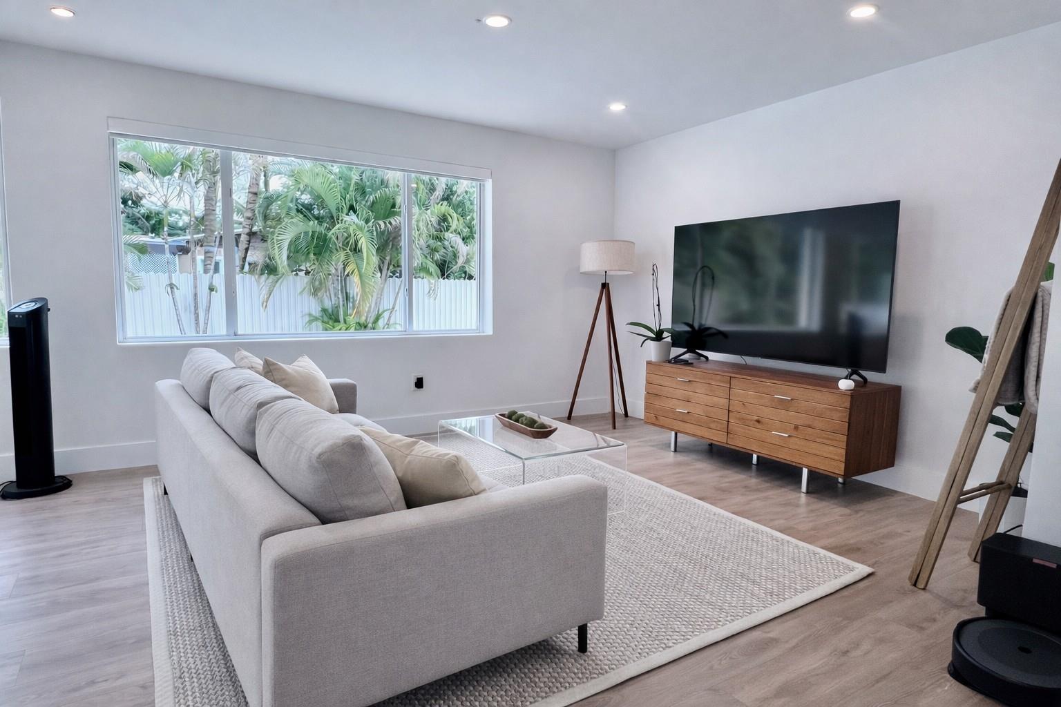 16125 SW 98th Court, Miami, FL 33157