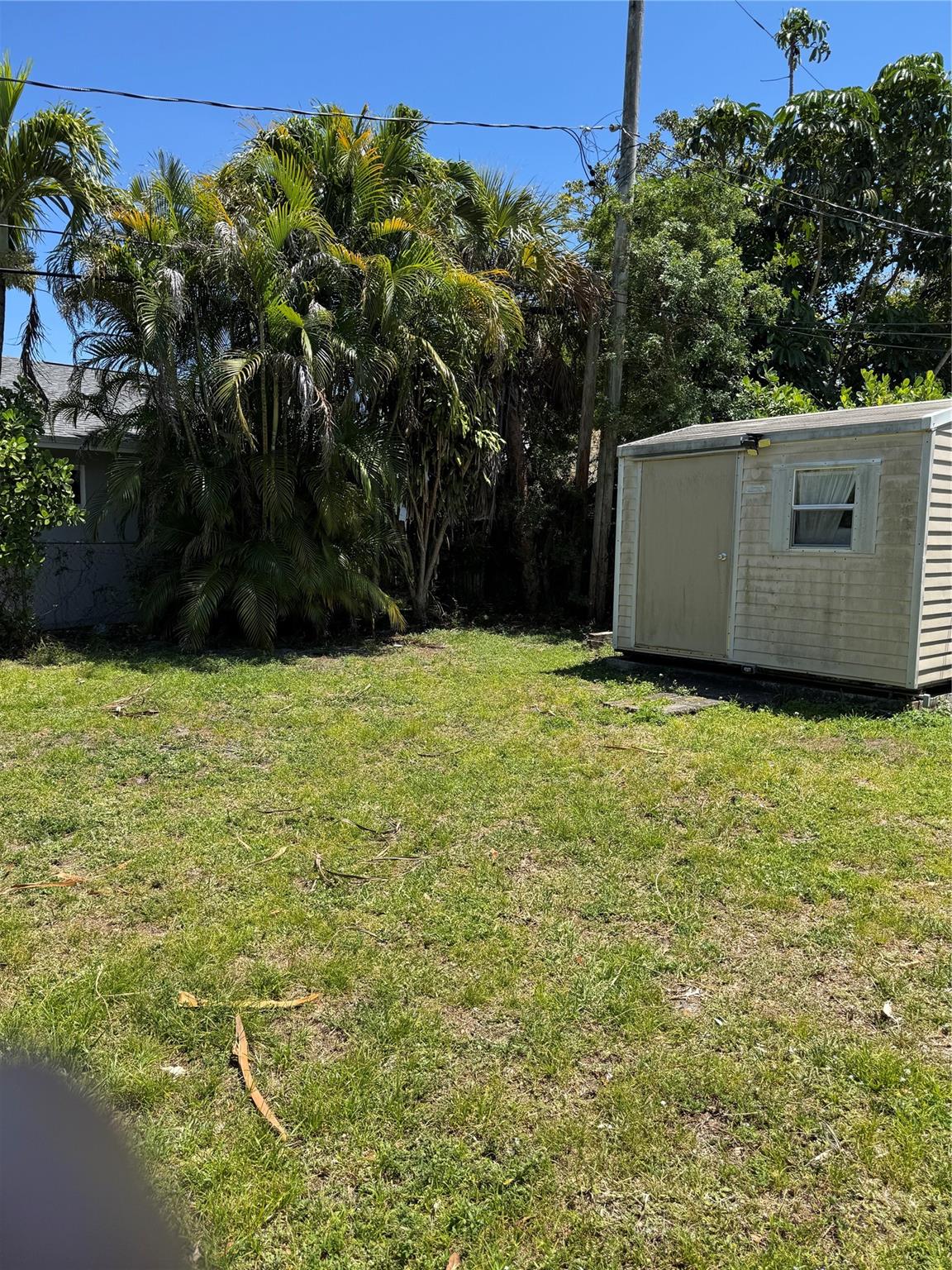 1123 N 17th Avenue B, Hollywood, FL 33020