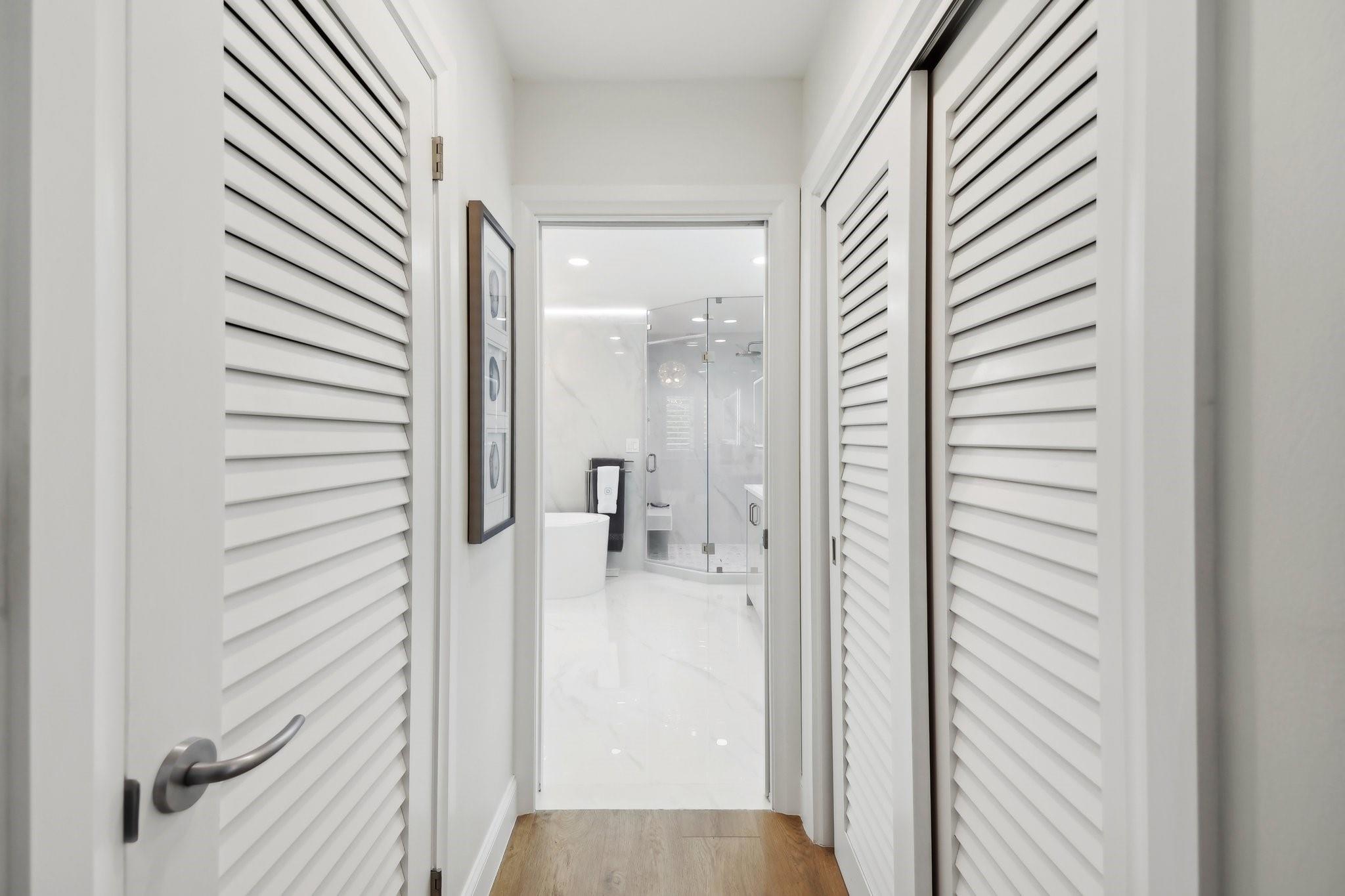 Photo for 2510 NE 47th Street, Fort Lauderdale, FL 33308 - Listing #FX-10520458 2510 NE 47th Street, Fort Lauderdale, FL 33308