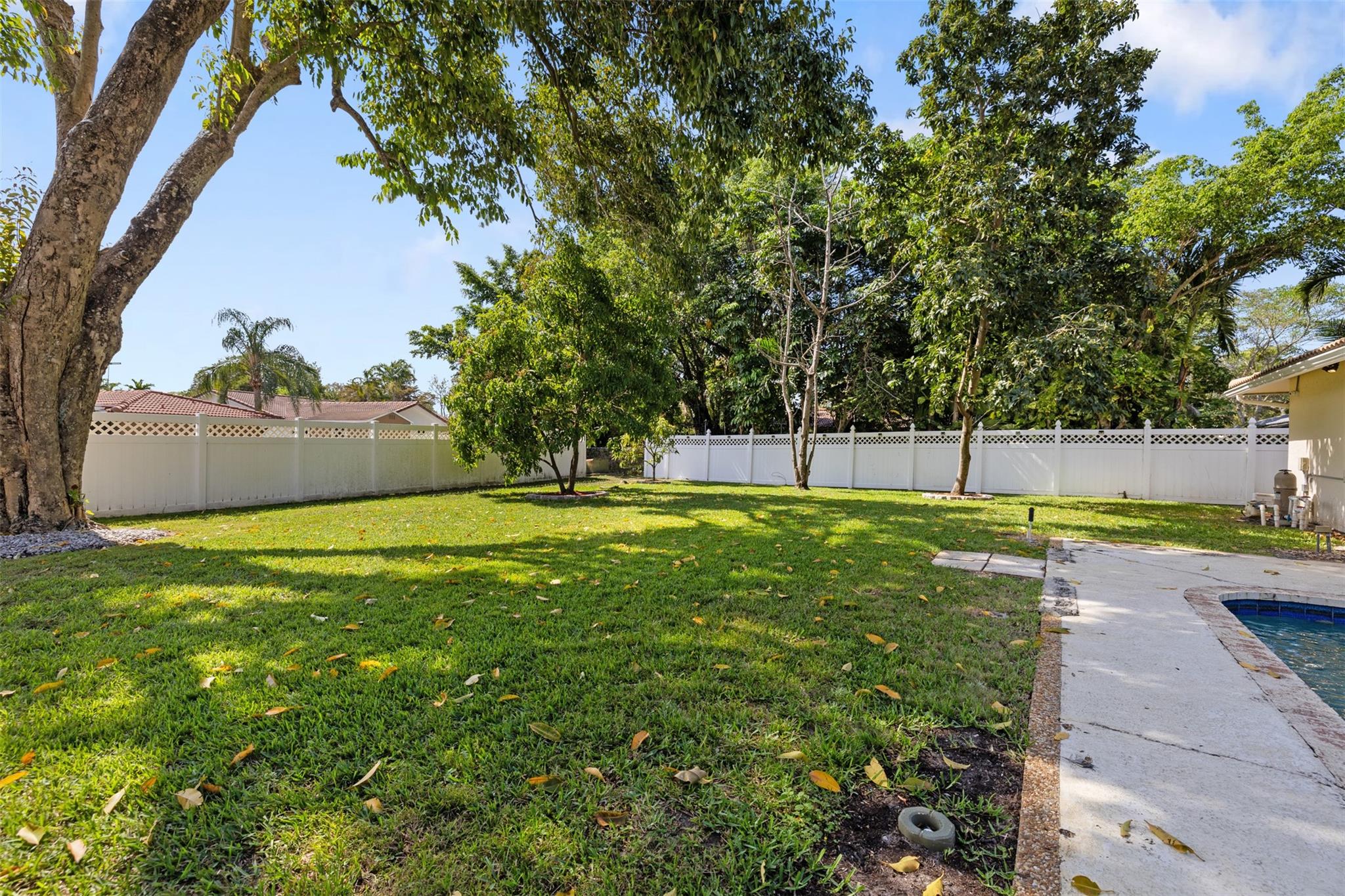 9902 NW 20th Street, Coral Springs, FL 33071