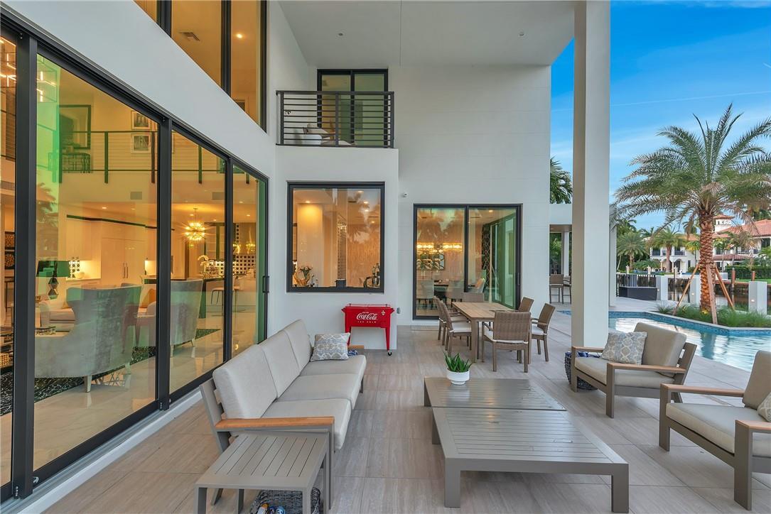 2 Fiesta Way, Fort Lauderdale, FL 33301