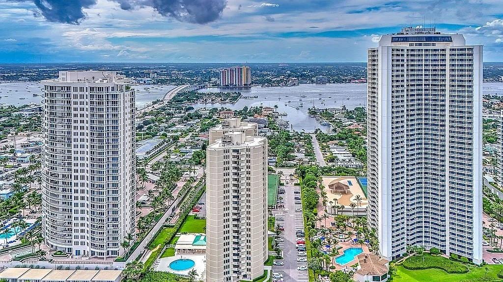 Photo for 2800 N Ocean Drive, A5B, West Palm Beach, FL 33404 - Listing #FX-10506493 2800 N Ocean Drive, A5B, West Palm Beach, FL 33404