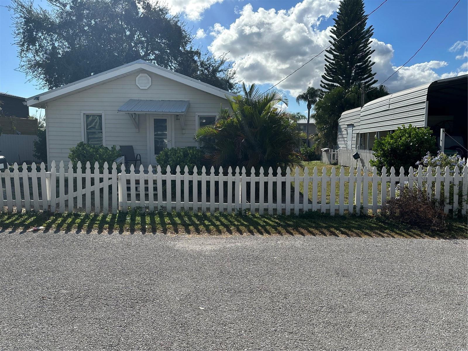 Photo for 1166 5th Street, Okeechobee, FL 34974 - listing #FX-10532250 1166 5th Street, Okeechobee, FL 34974
