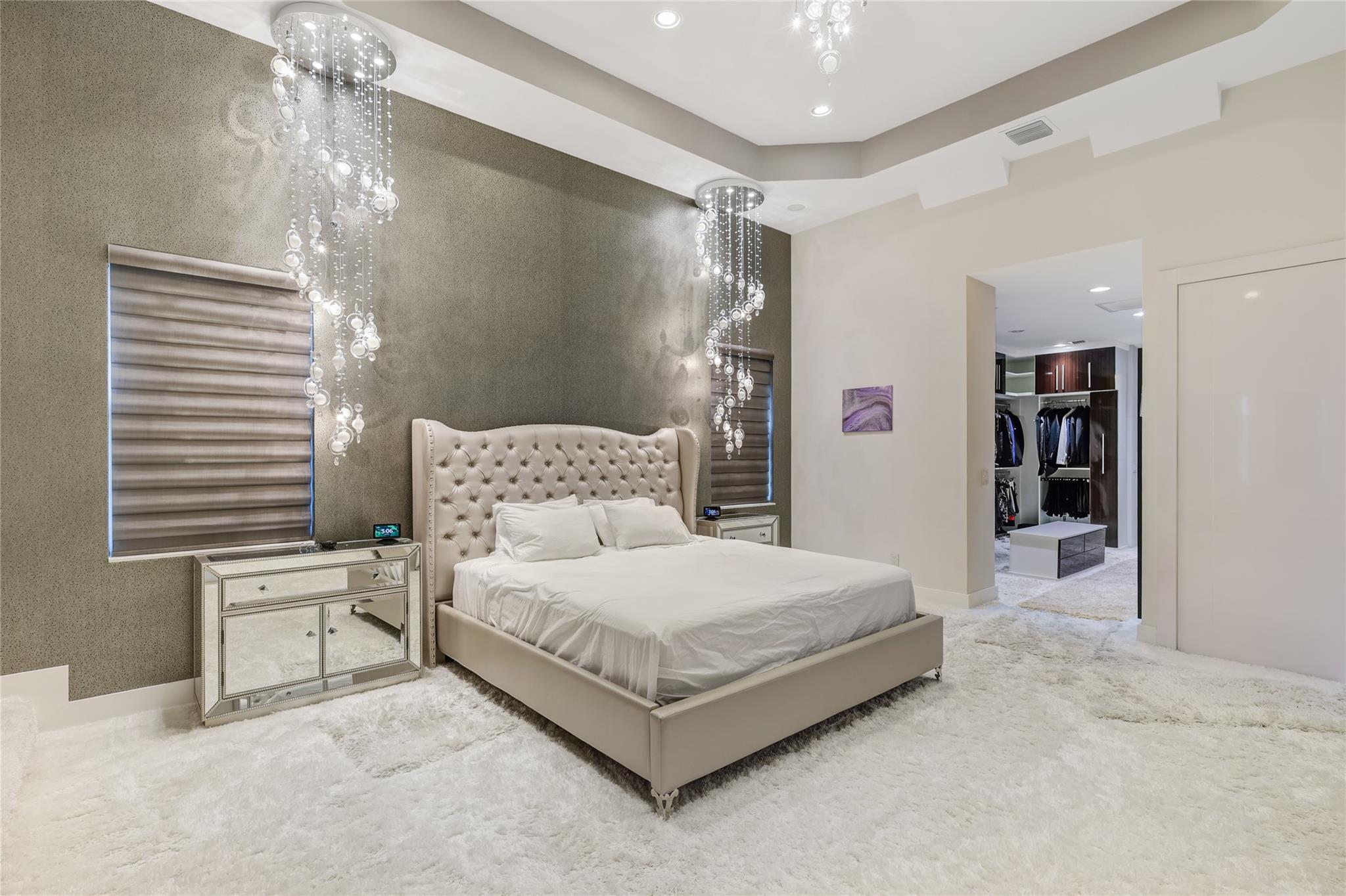 Photo for 10792 Pine Lodge Trail, Davie, FL 33328 - Listing #FX-10511577 10792 Pine Lodge Trail, Davie, FL 33328