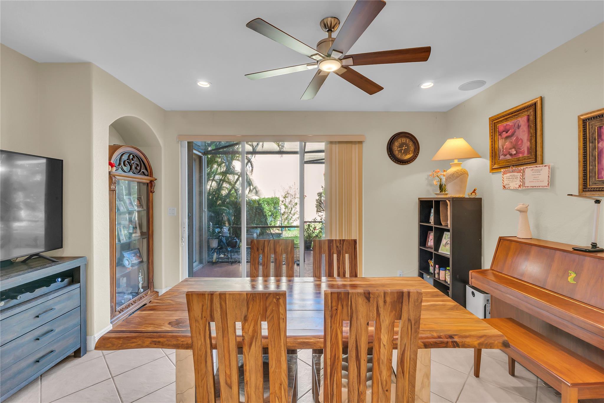 5873 NW 120th Terrace, Coral Springs, FL 33076