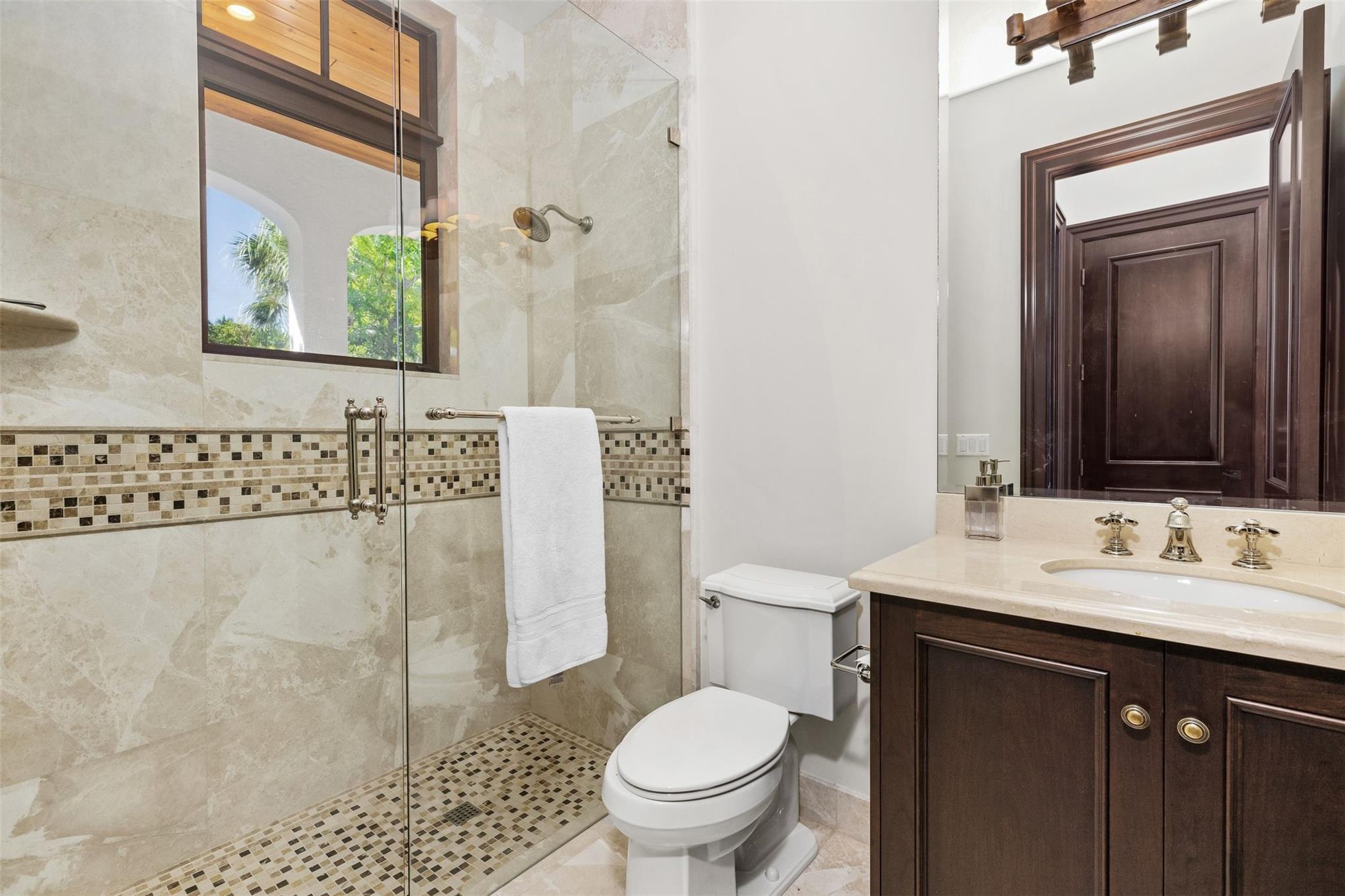 632 2nd Key Drive, Fort Lauderdale, FL 33304