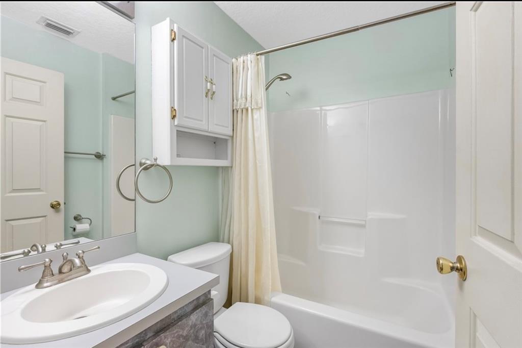 Photo for 8846 104th Court, Vero Beach, FL 32967 - Listing #FX-10427571 8846 104th Court, Vero Beach, FL 32967