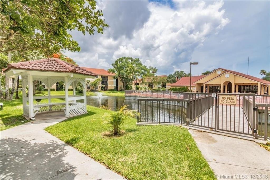5861 Riverside Drive 103, Coral Springs, FL 33067