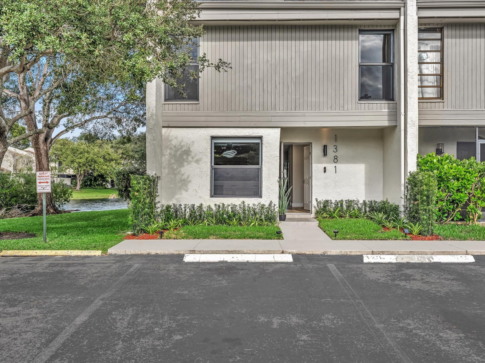 Photo for 1381 NW 99th Avenue, 172, Pembroke Pines, FL 33024 - listing #FX-10535273 1381 NW 99th Avenue, 172, Pembroke Pines, FL 33024