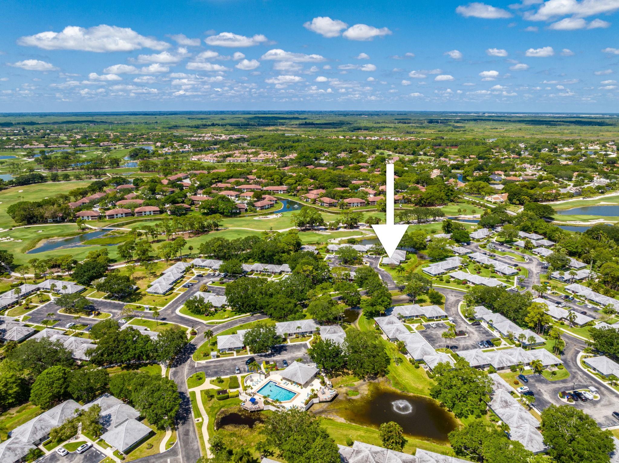 Photo for 616 Club Drive, 616, Palm Beach Gardens, FL 33418 - Listing #FX-10502346 616 Club Drive, 616, Palm Beach Gardens, FL 33418
