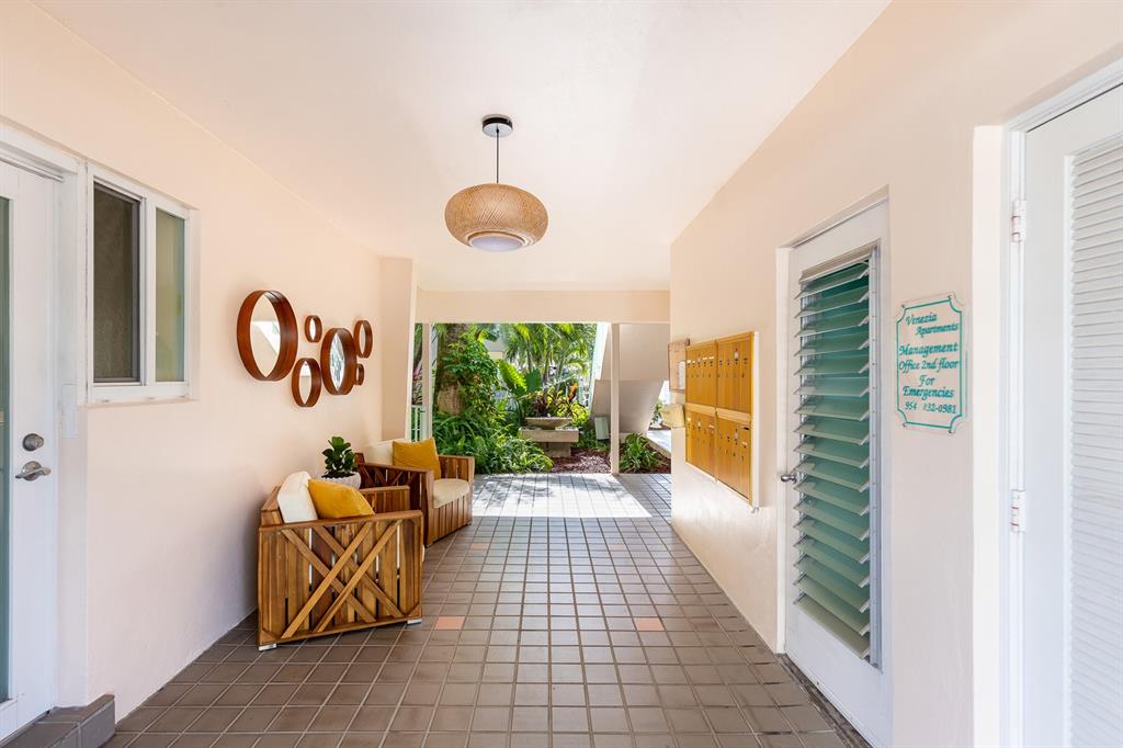 132 Isle Of Venice Drive, Fort Lauderdale, FL 33301