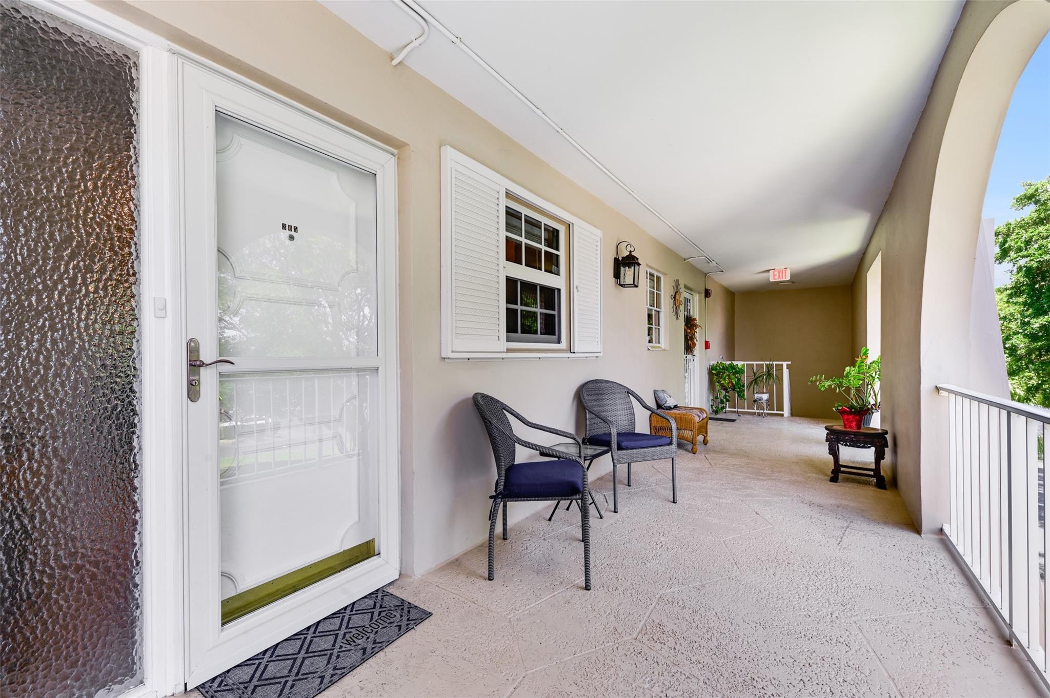 773 Jeffery Street 4-305, Boca Raton, FL 33487