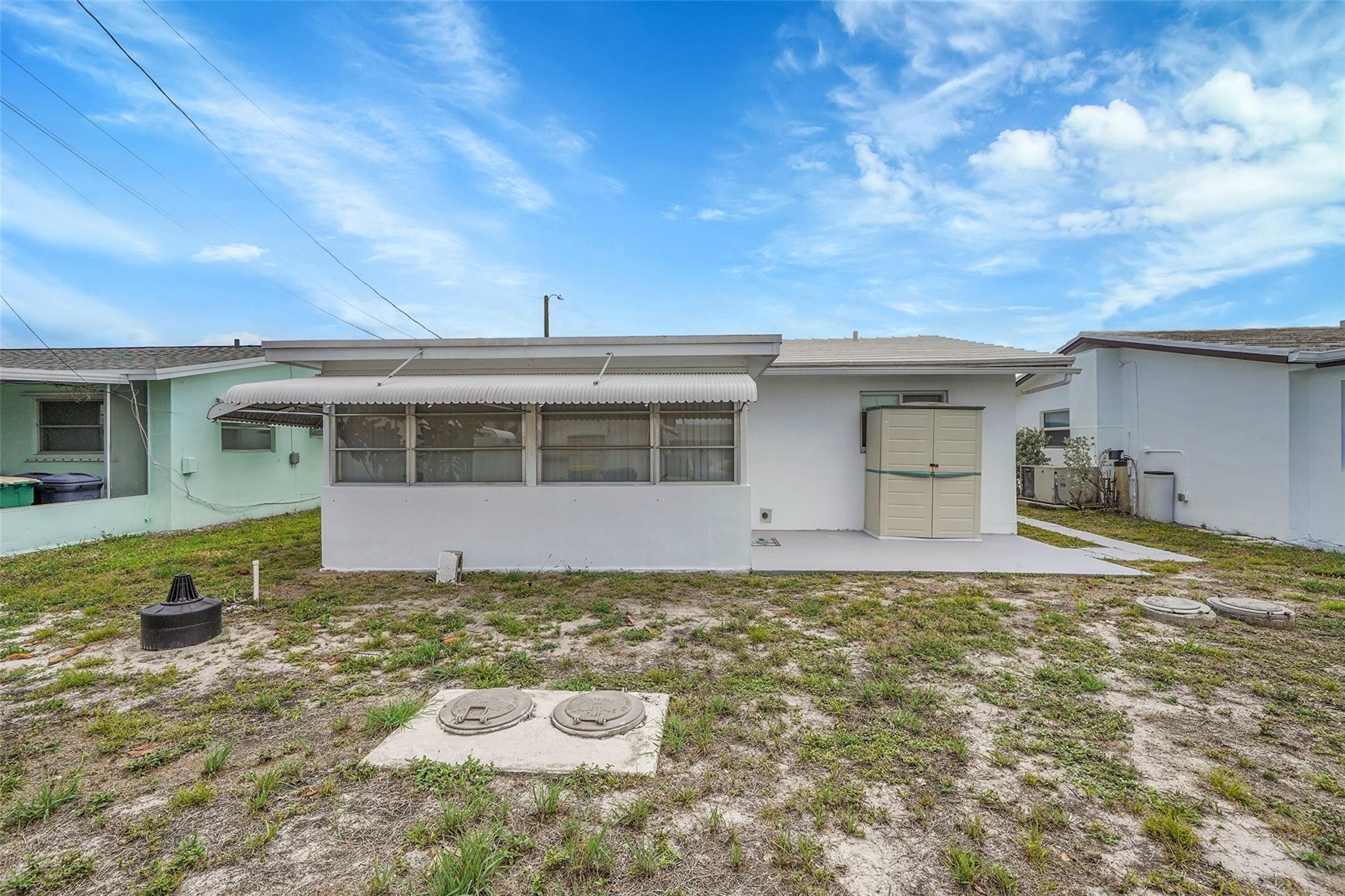 Easy to fence your yard!