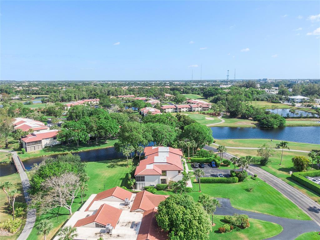 Photo for 8210 E Casa Del Lago, E, Boca Raton, FL 33433 - Listing #FX-10435946 8210 E Casa Del Lago, E, Boca Raton, FL 33433