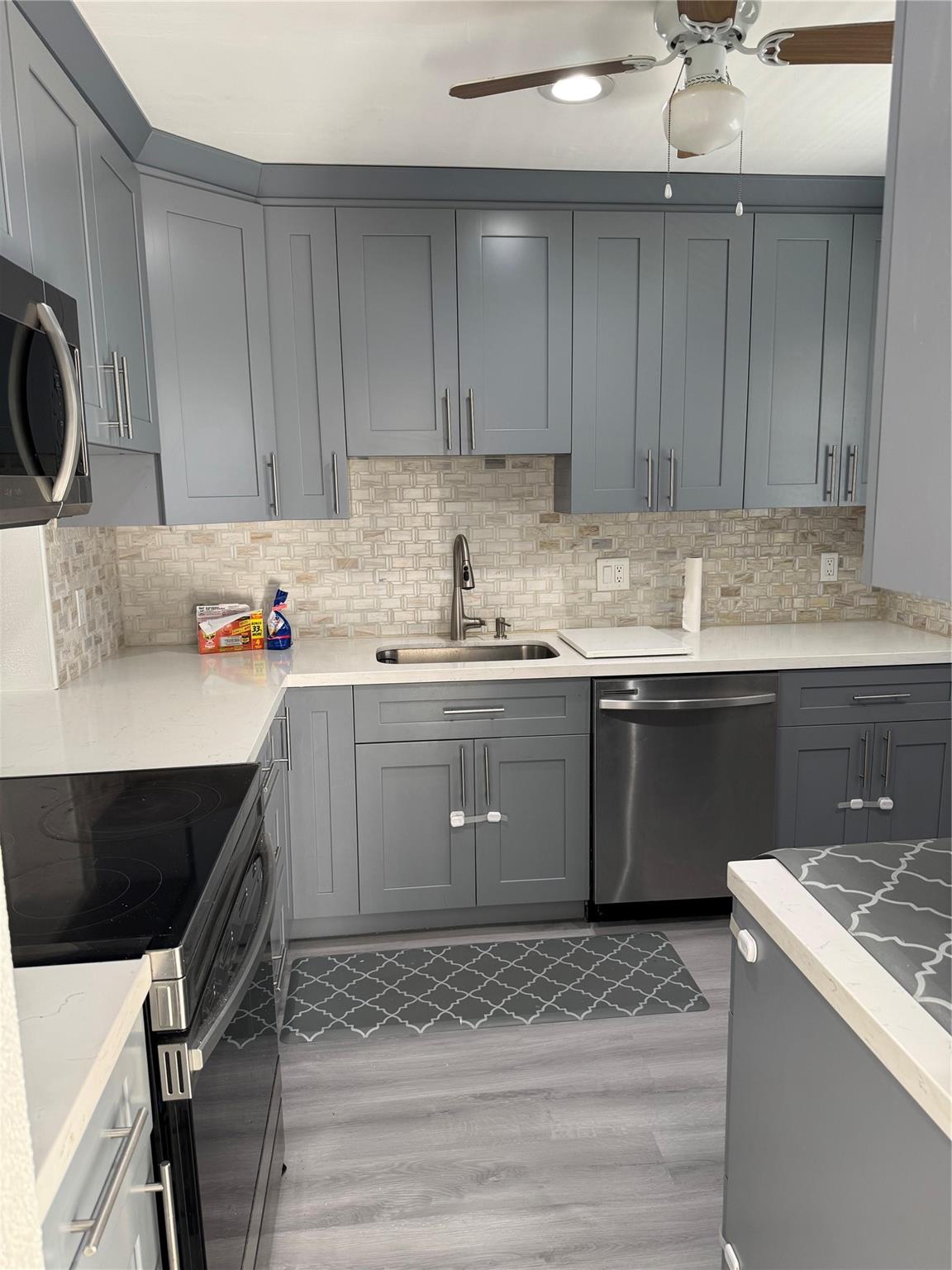 2960 Riverside Drive 312, Coral Springs, FL 33065