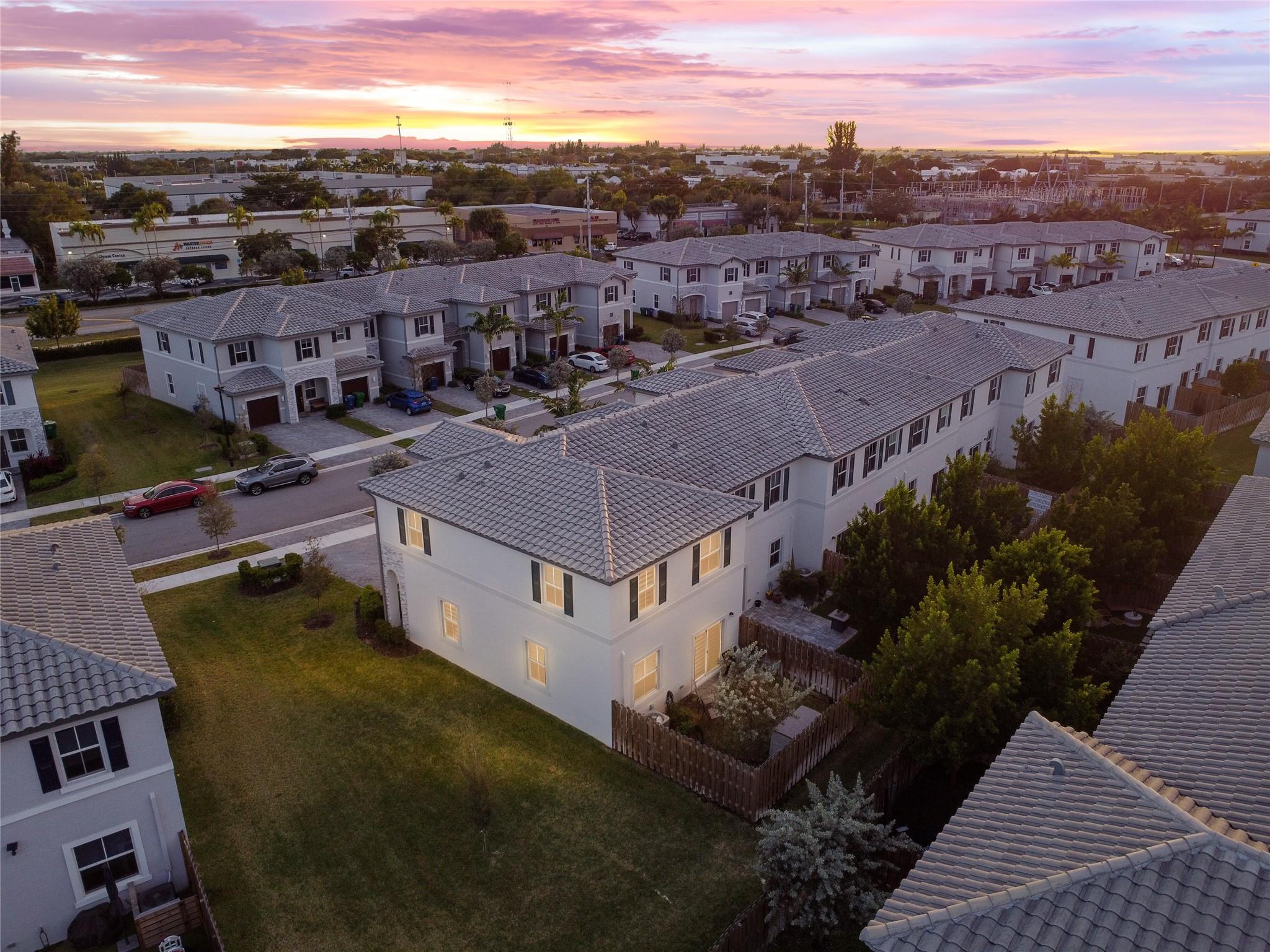 11881 NW 46th Street, Coral Springs, FL 33076