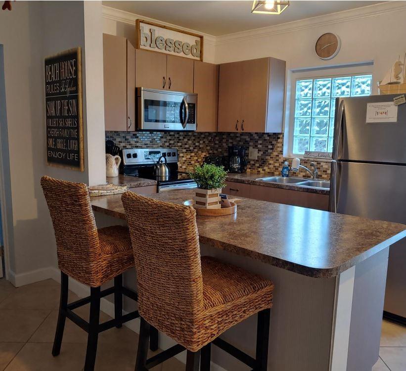 1231 Hillsboro Mile, Hillsboro Beach, FL 33062