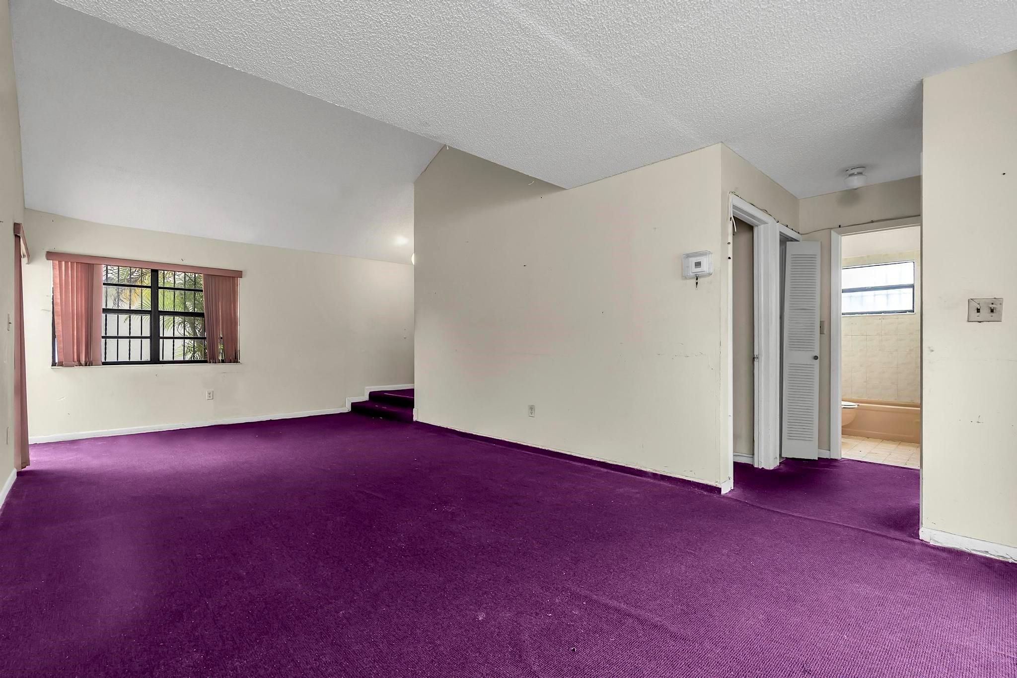 602 SW 99th Place, Miami, FL 33174