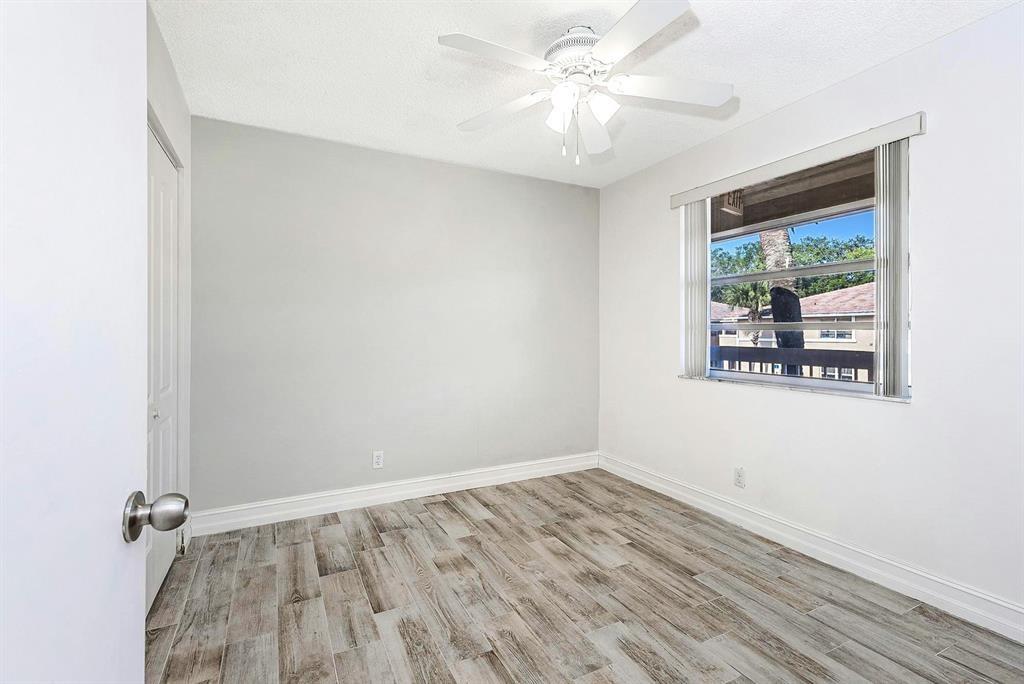 911 Twin Lakes Drive 3-N, Coral Springs, FL 33071