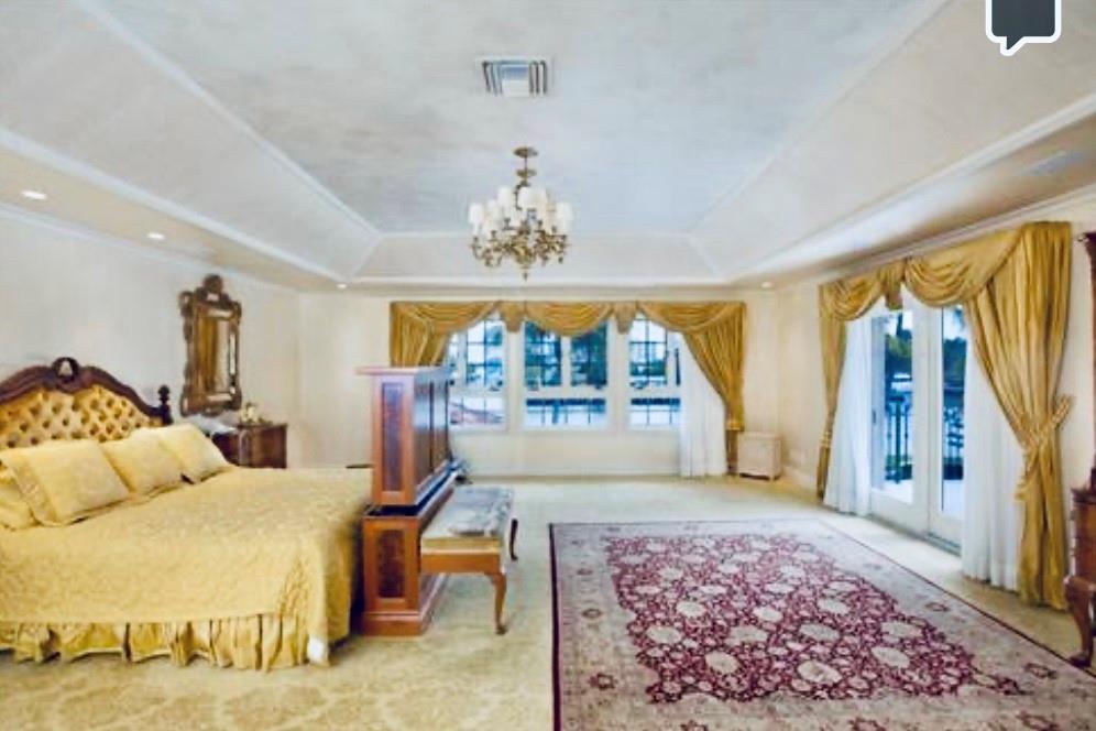 8 Harborage, Fort Lauderdale, FL 33316