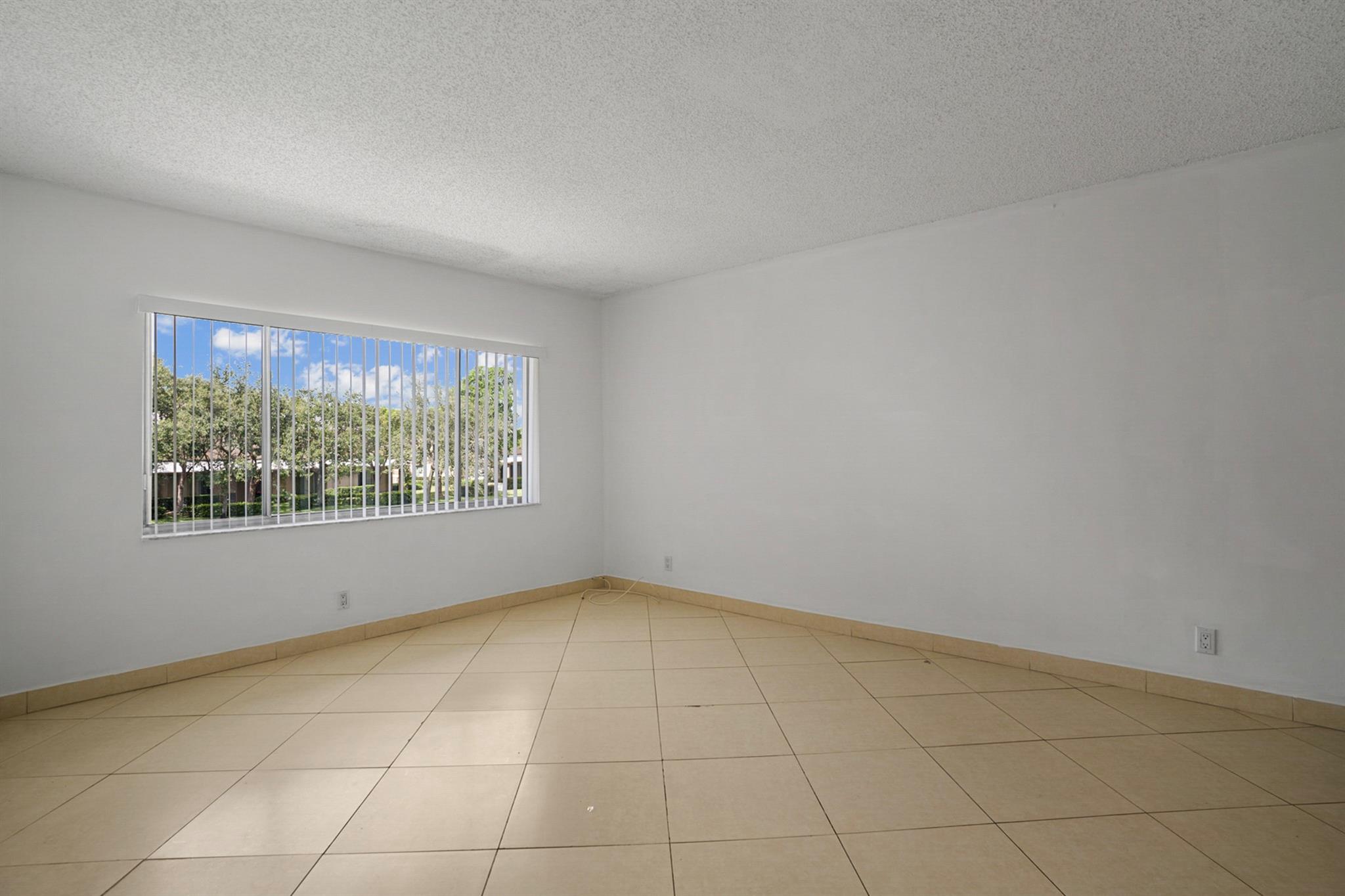 3214 Coral Ridge Drive 3214, Coral Springs, FL 33065