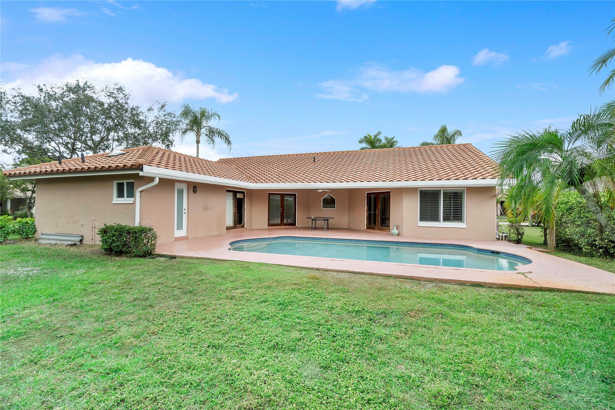 233 NW 119th Lane, Coral Springs, FL 33071