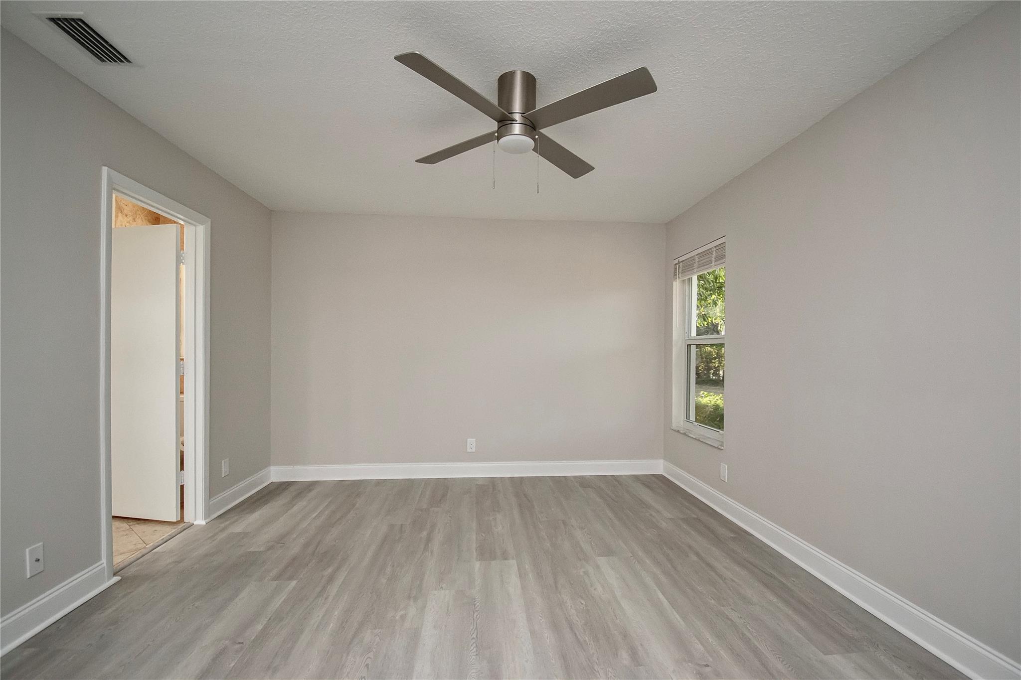 9107 Chatsworth Cascades Circle, Boca Raton, FL 33434