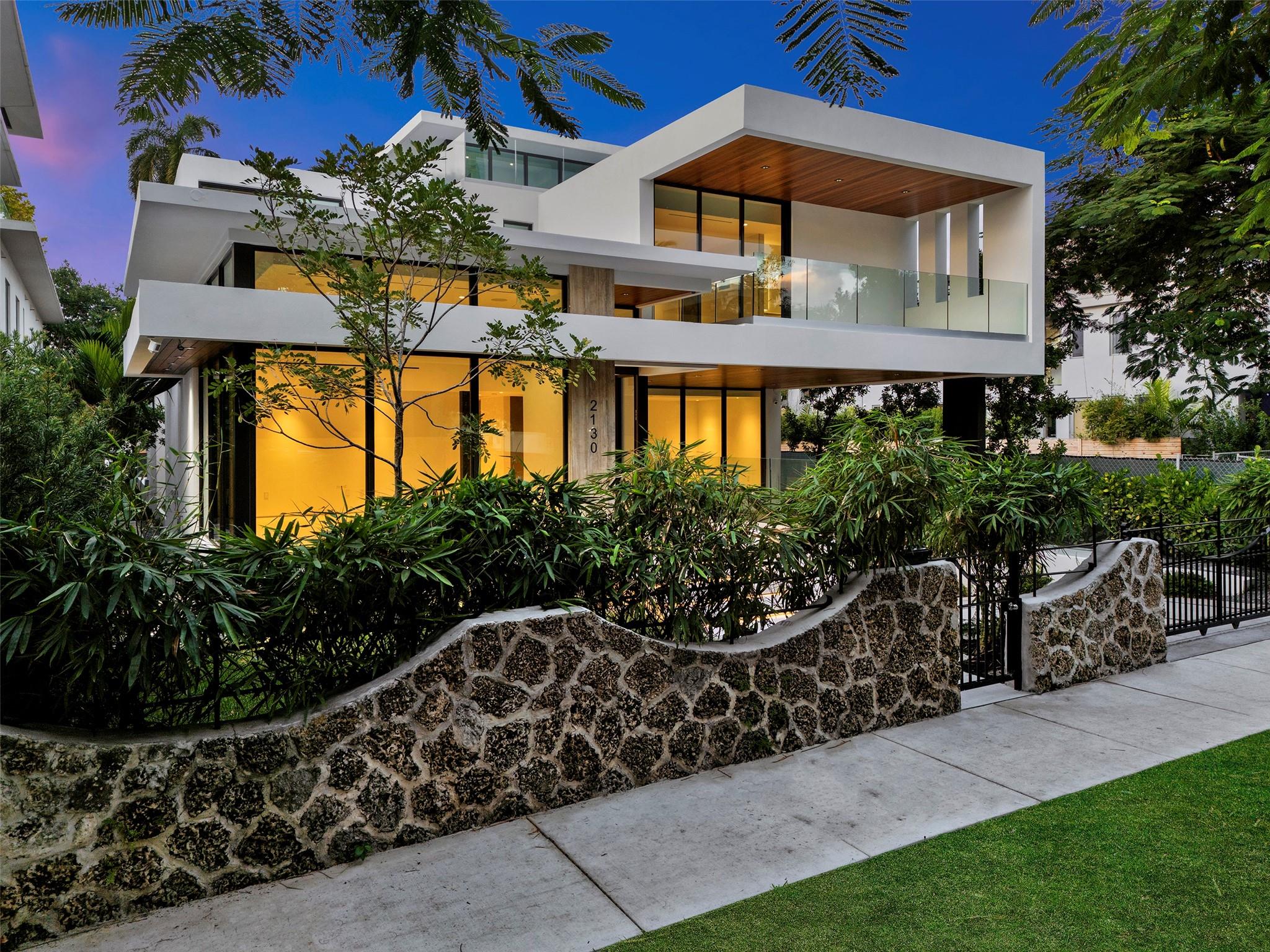 2130 S Miami Avenue, Miami, FL 33129