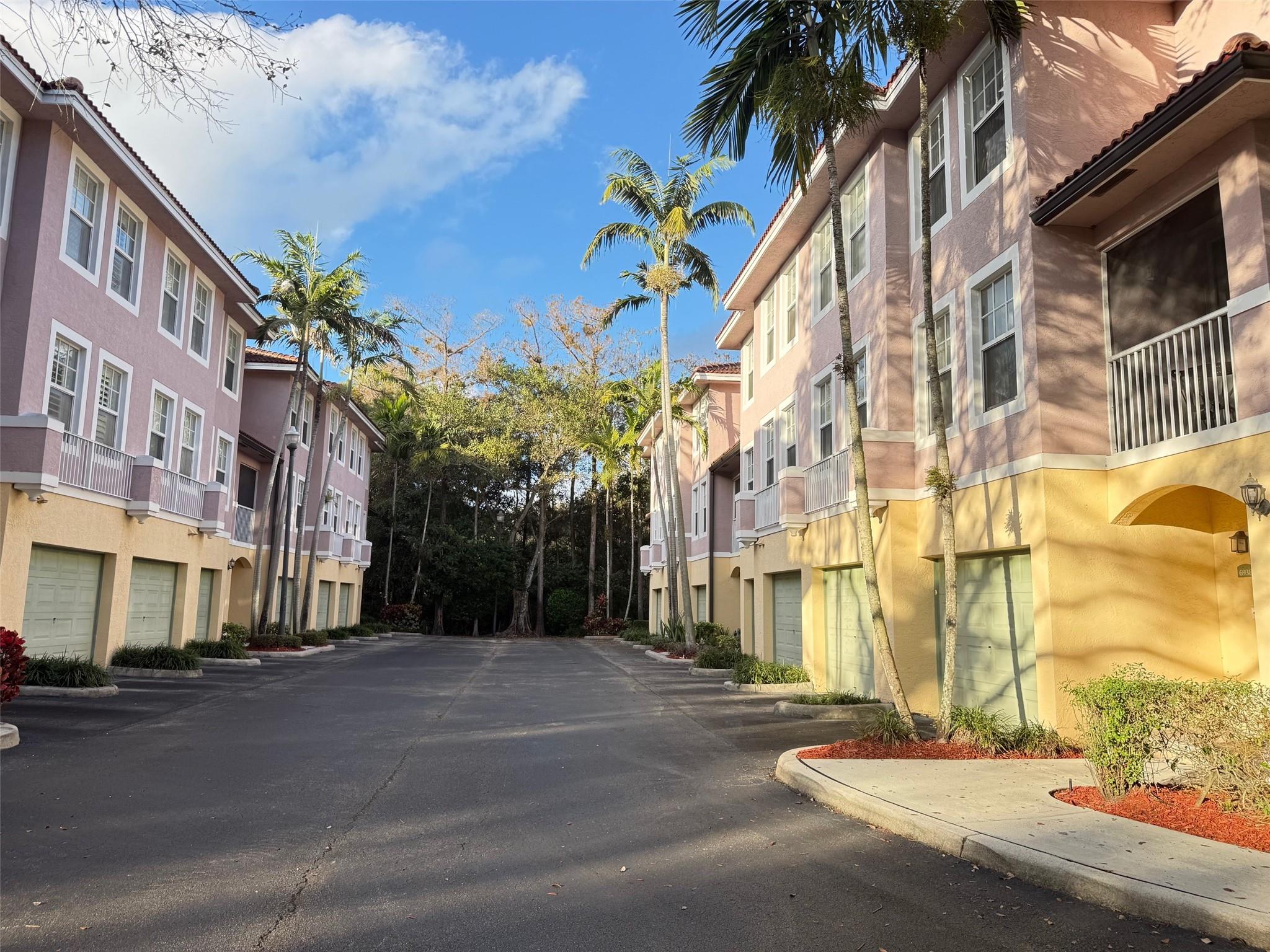 6942 W Sample Road 6942, Coral Springs, FL 33067