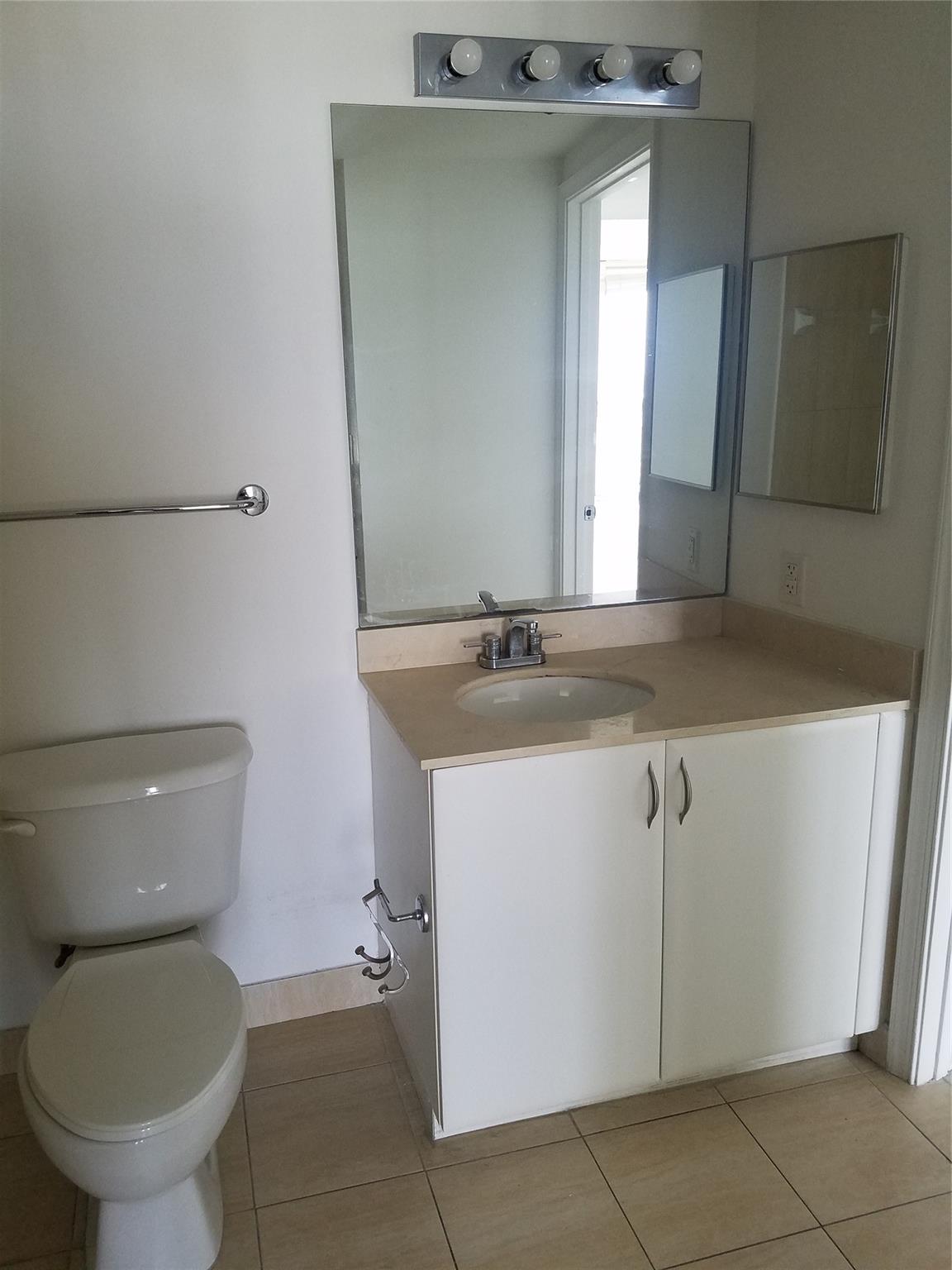 1750 N Bayshore Drive 5011, Miami, FL 33132