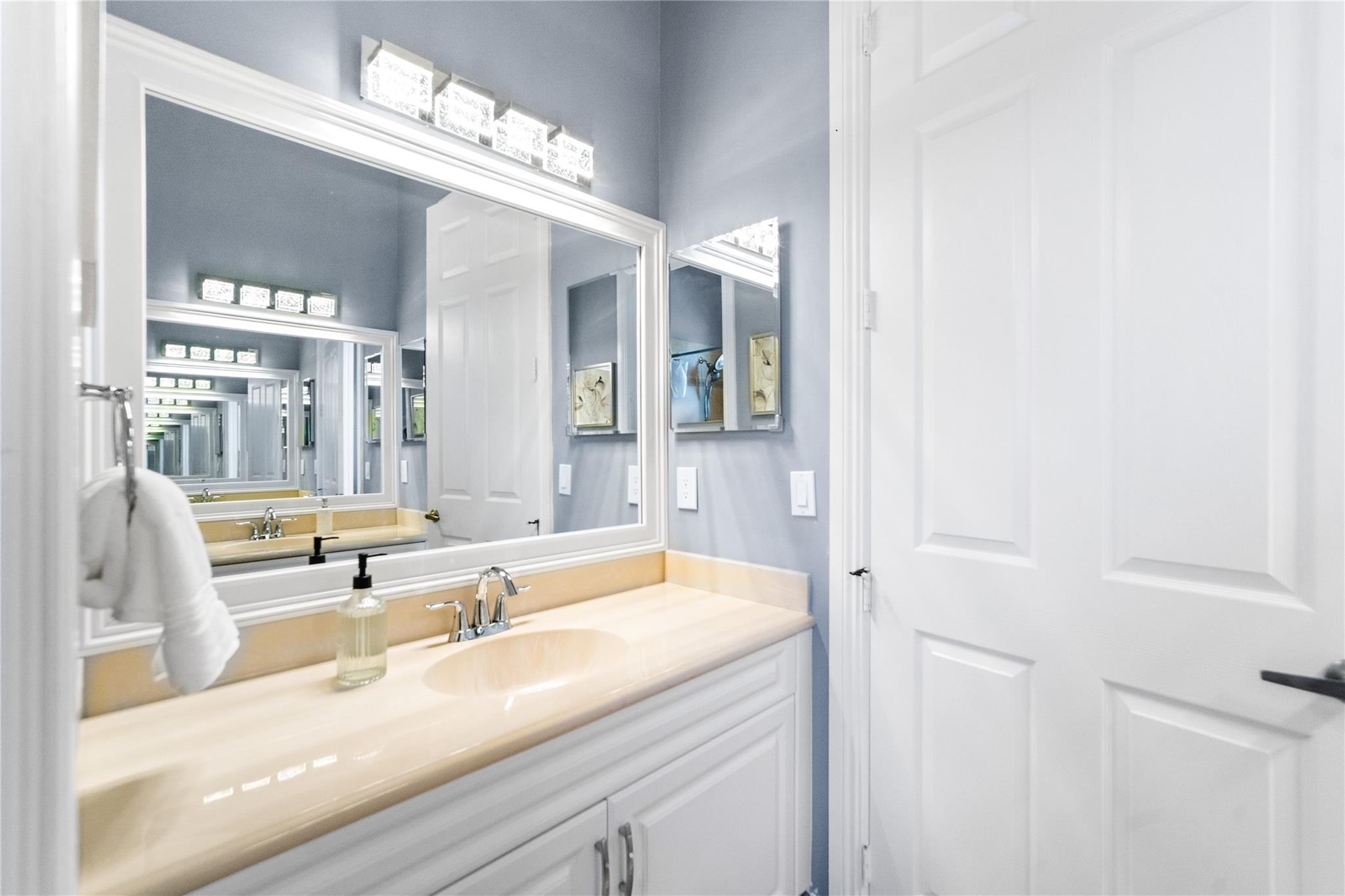 Photo for 11070 NW 78th Place, Parkland, FL 33076 - Listing #FX-10516496 11070 NW 78th Place, Parkland, FL 33076