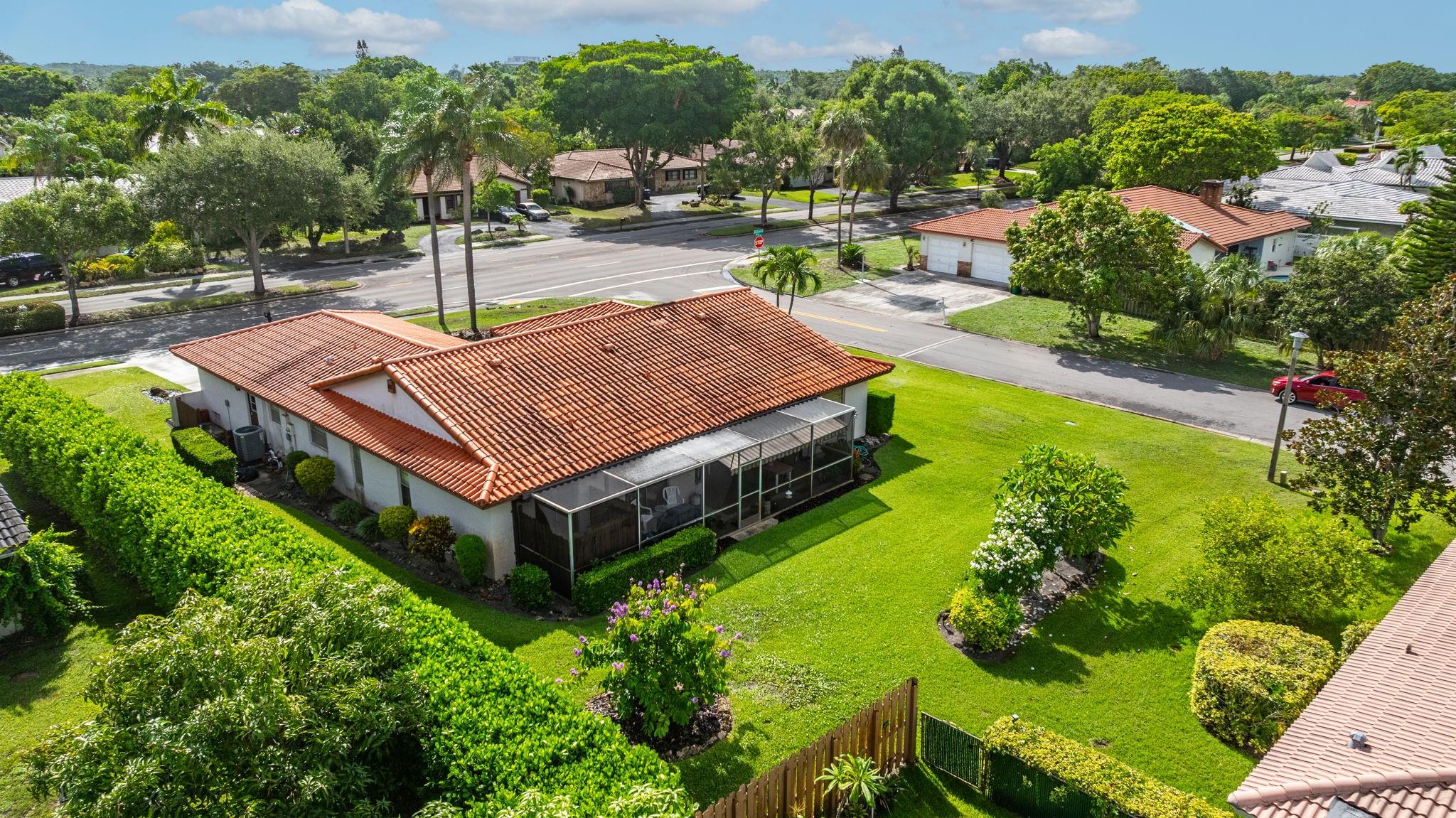 10072 Ramblewood Drive, Coral Springs, FL 33071