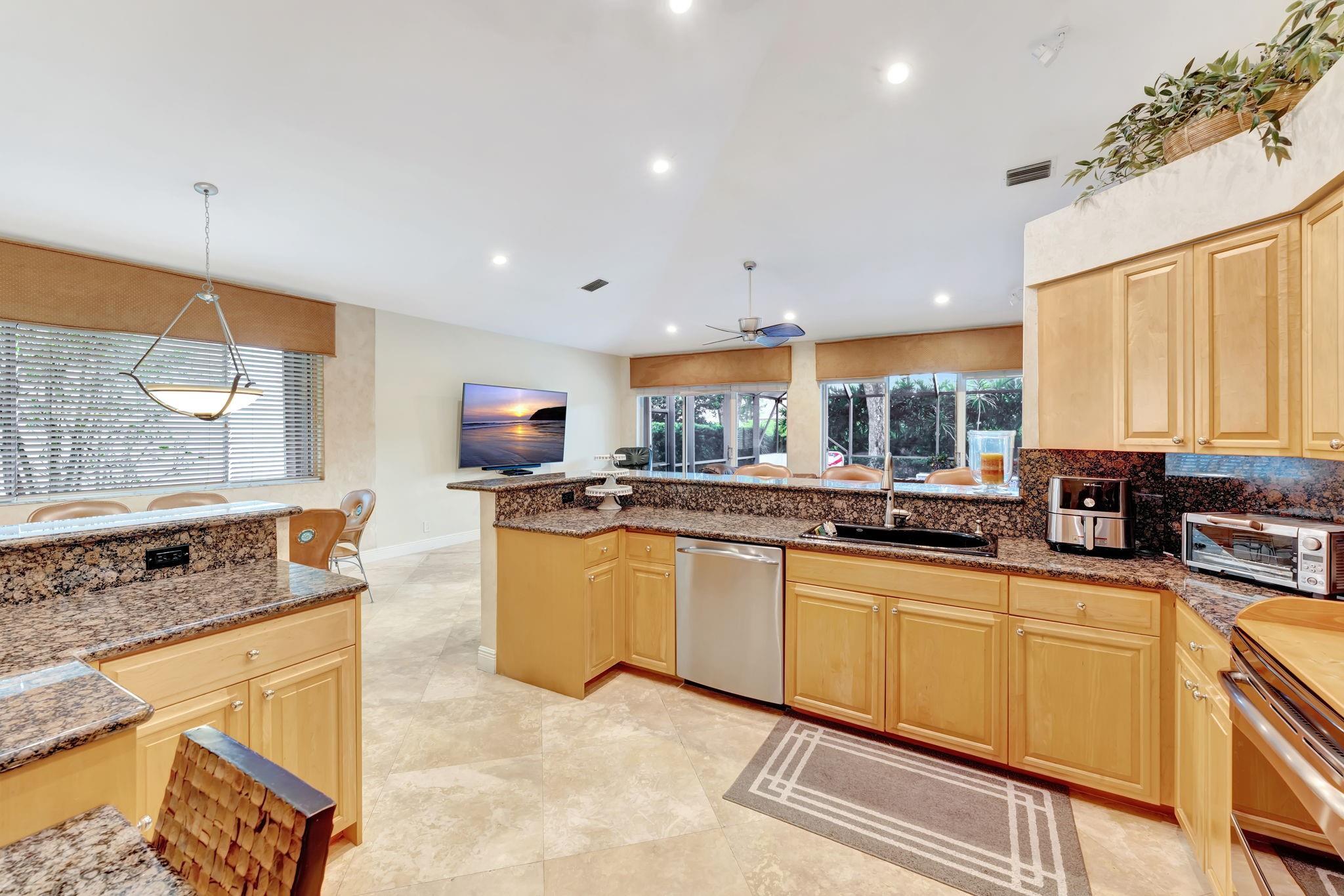 12055 Classic Drive, Coral Springs, FL 33071