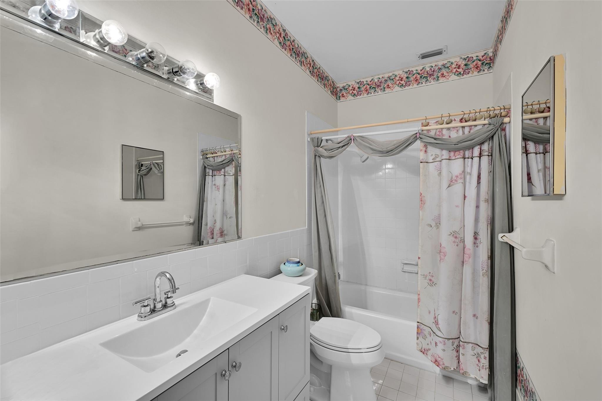 5791 NW 48th Drive, Coral Springs, FL 33067