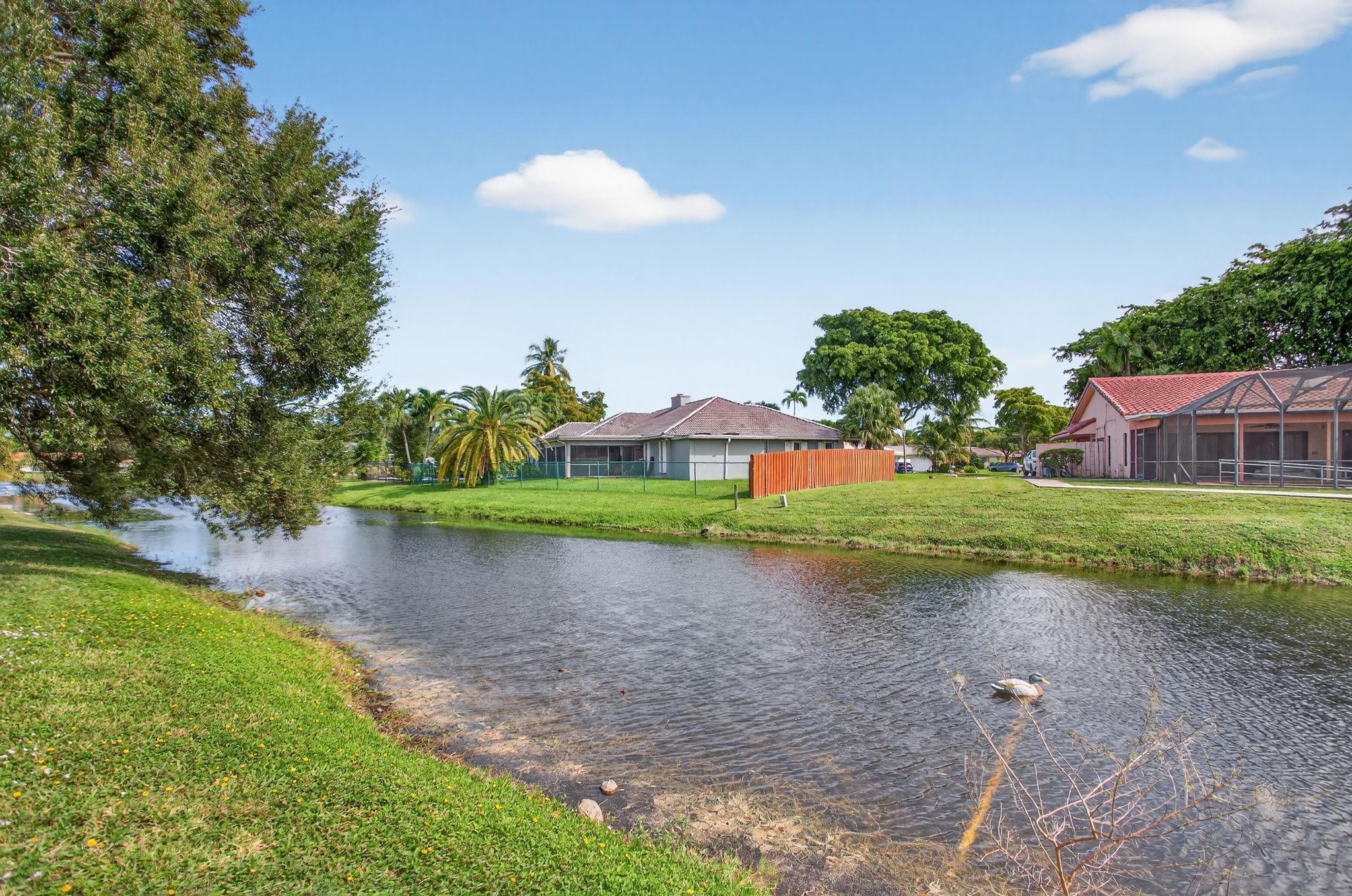 2421 NW 114th Avenue, Coral Springs, FL 33065