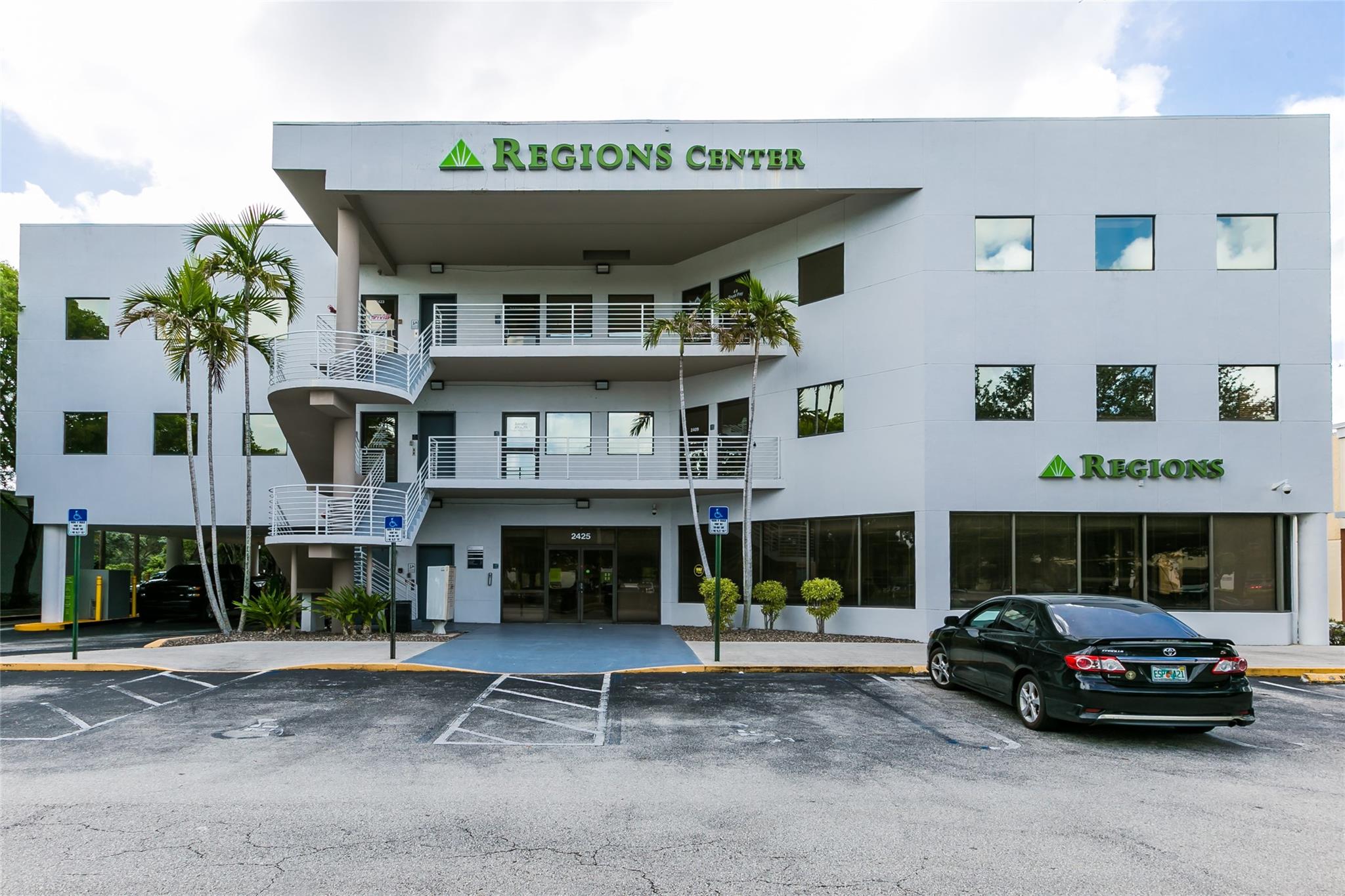 Photo for 2405 N University Drive 2491a, Coral Springs, FL 33065 - Listing #FX-10503458 2405 N University Drive 2491a, Coral Springs, FL 33065