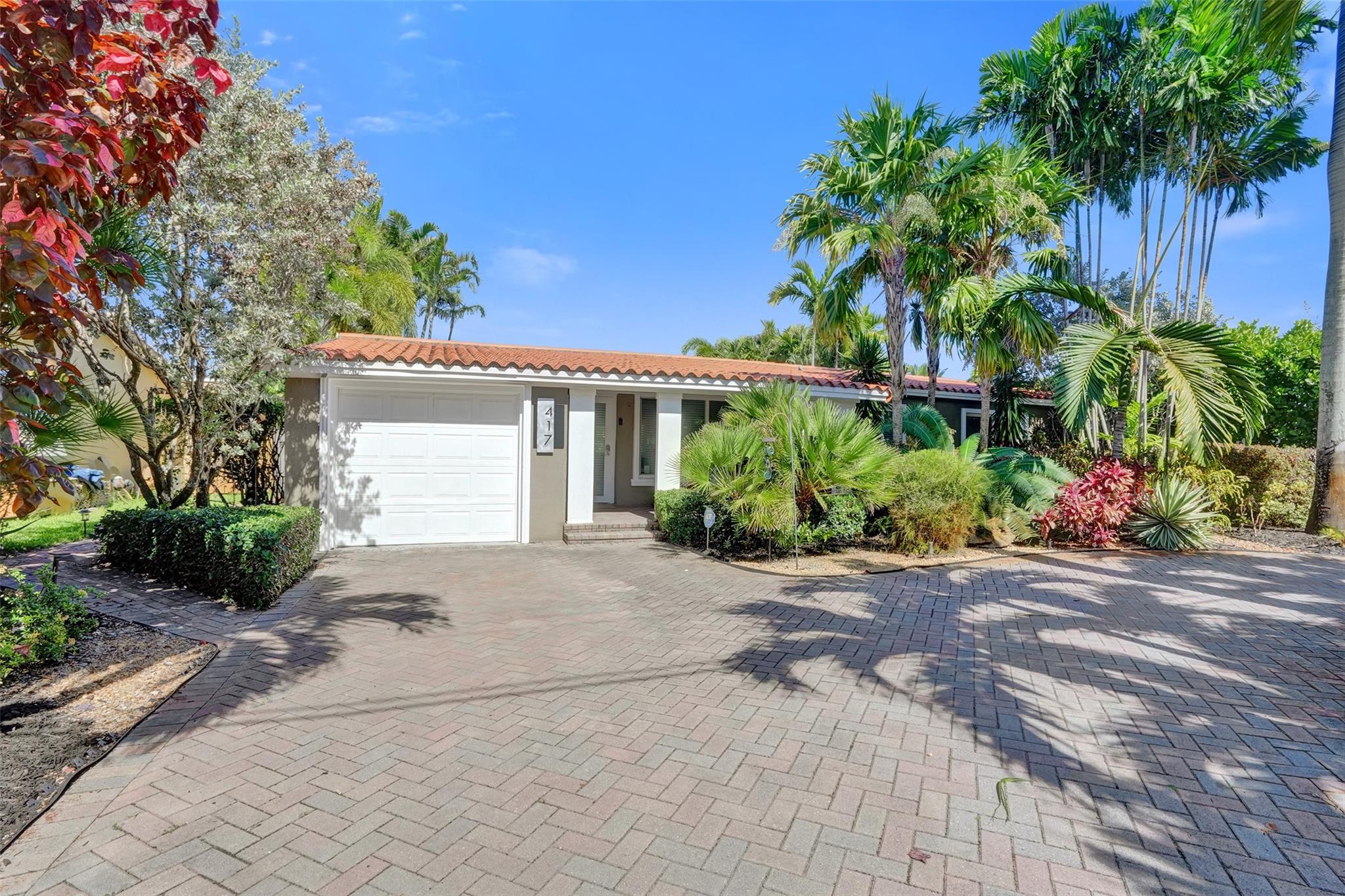 Photo for 417 NE 29th Street, Wilton Manors, FL 33334 - listing #FX-10533132 417 NE 29th Street, Wilton Manors, FL 33334