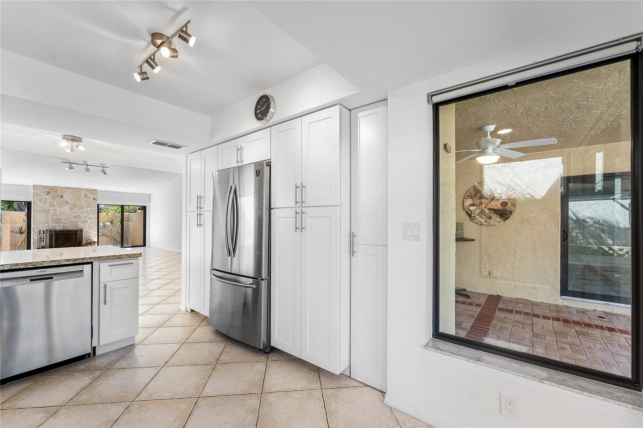 6829 Pradera Drive, Boca Raton, FL 33433