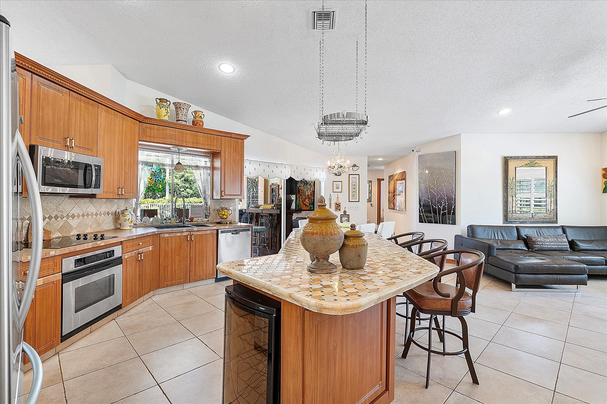 4636 Rothschild Drive, Coral Springs, FL 33067