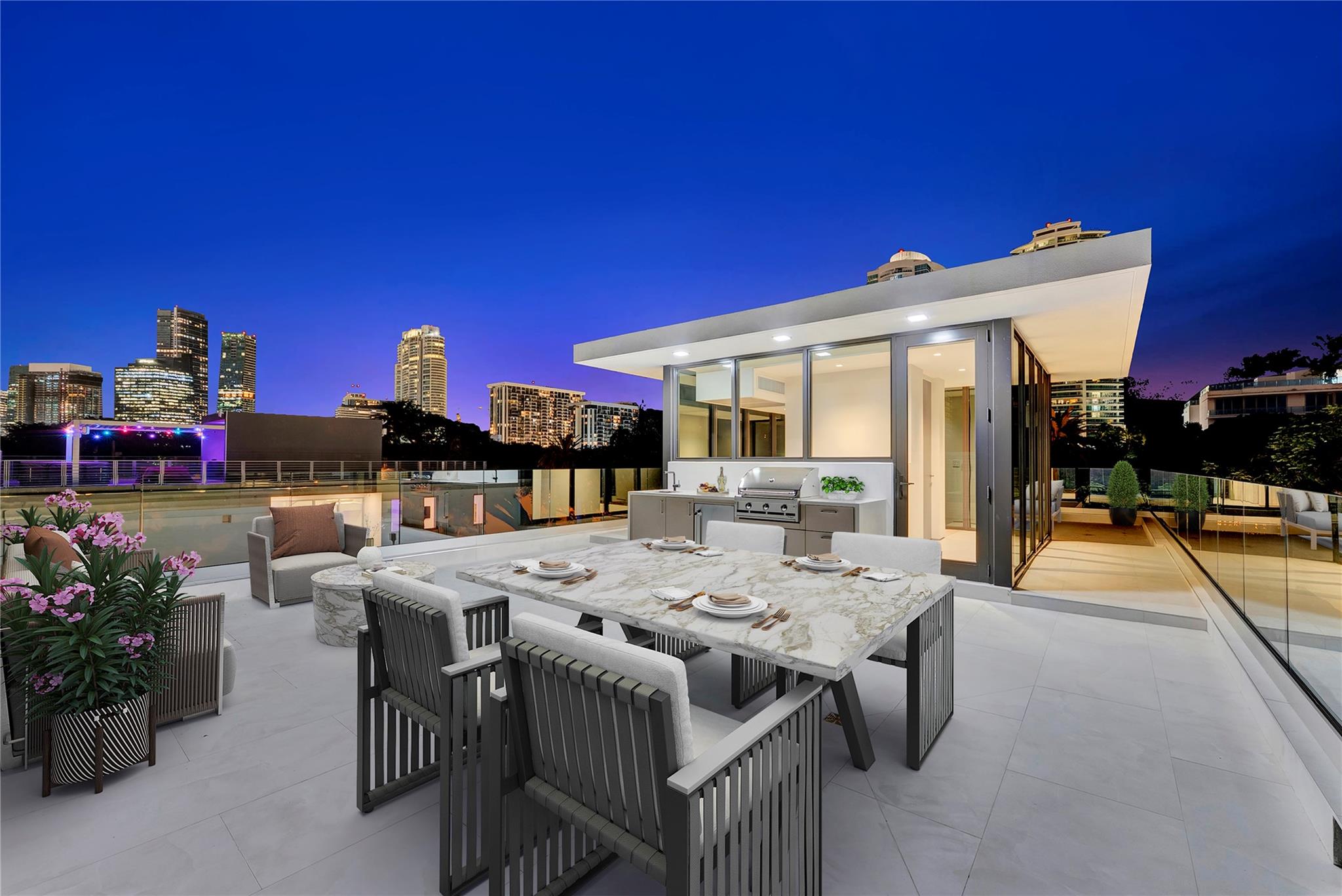 2130 S Miami Avenue, Miami, FL 33129