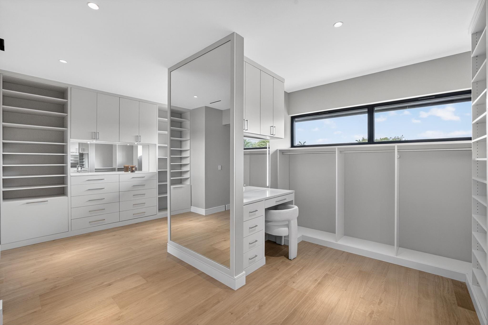 1918 Intracoastal Drive, Fort Lauderdale, FL 33305