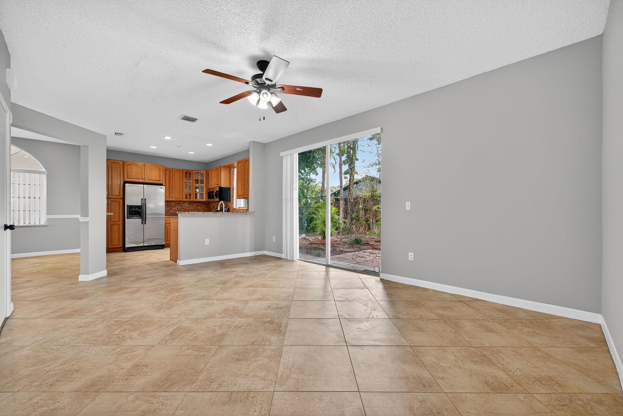 8743 NW 6th Court, Coral Springs, FL 33071