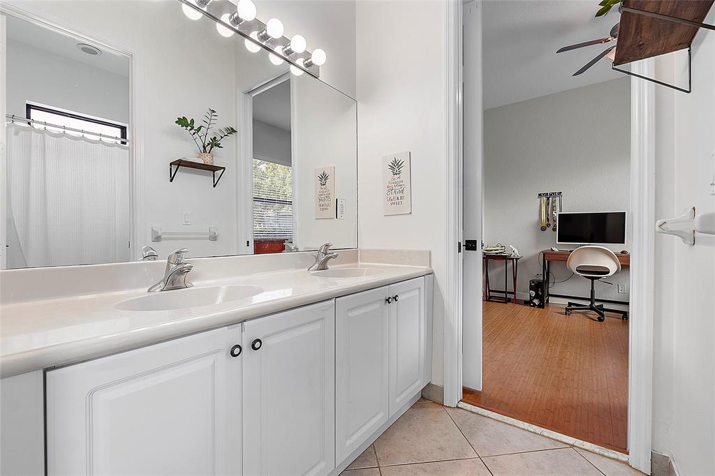 Photo for 12199 NW 77th Mnr, Parkland, FL 33076 - Listing #FX-10437192 12199 NW 77th Mnr, Parkland, FL 33076