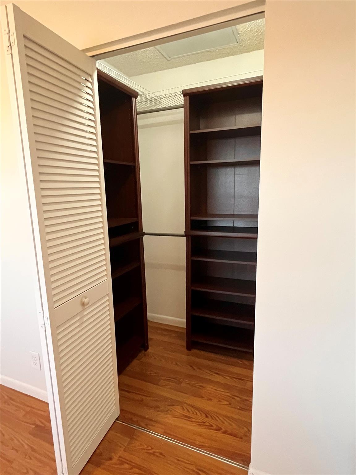 2423 NW 89th Drive 111, Coral Springs, FL 33065