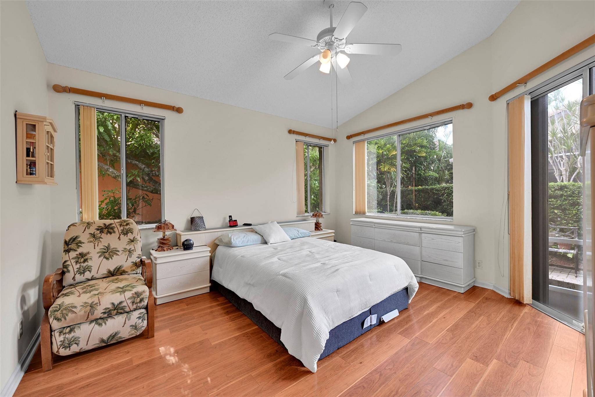 5791 NW 48th Drive, Coral Springs, FL 33067