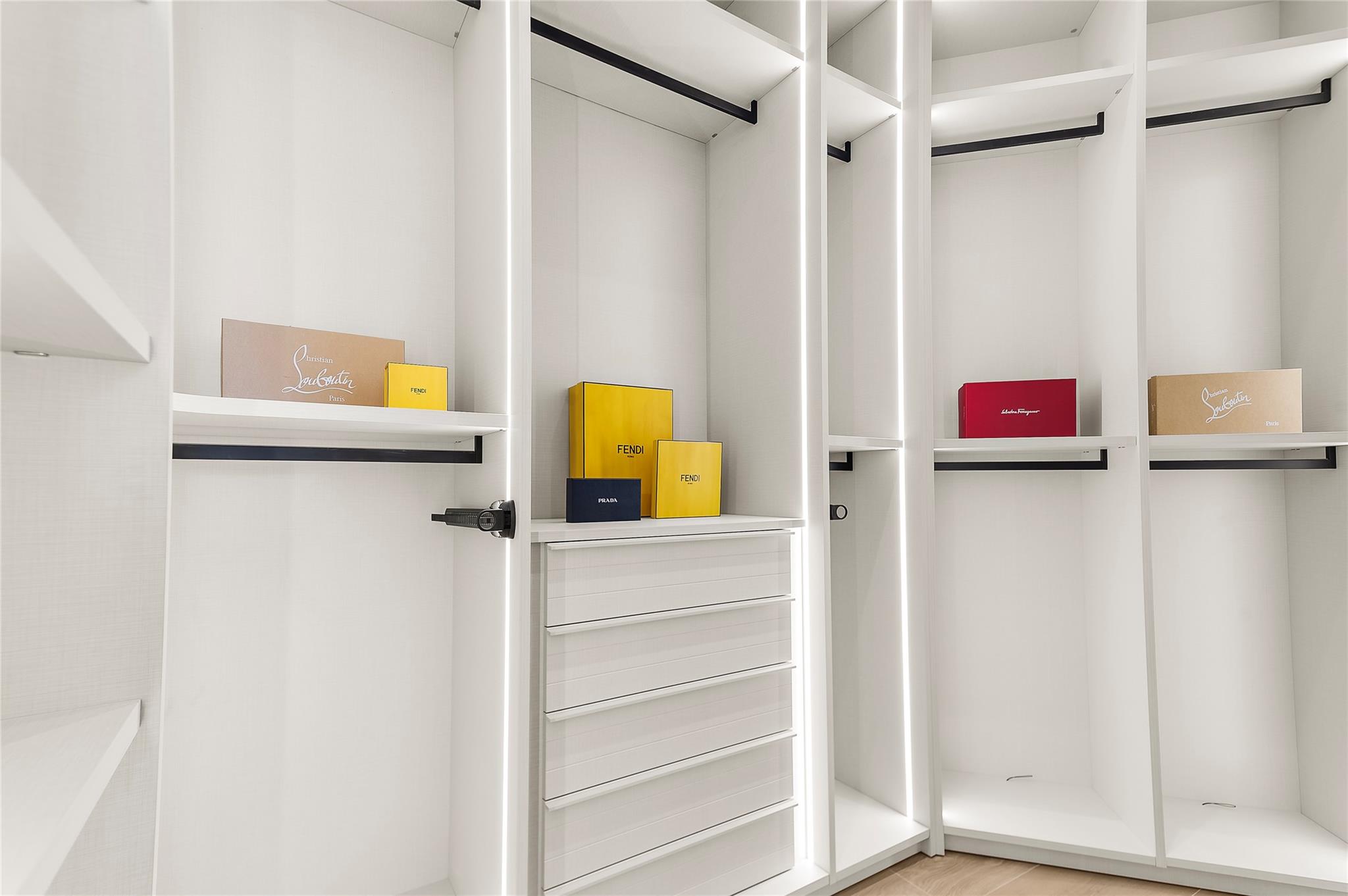 1957 Harbourview Drive, Fort Lauderdale, FL 33316