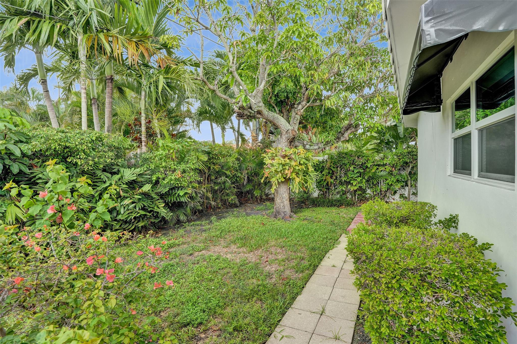 Photo for 2210 NE 61st Court, Fort Lauderdale, FL 33308 - Listing #FX-10526165 2210 NE 61st Court, Fort Lauderdale, FL 33308