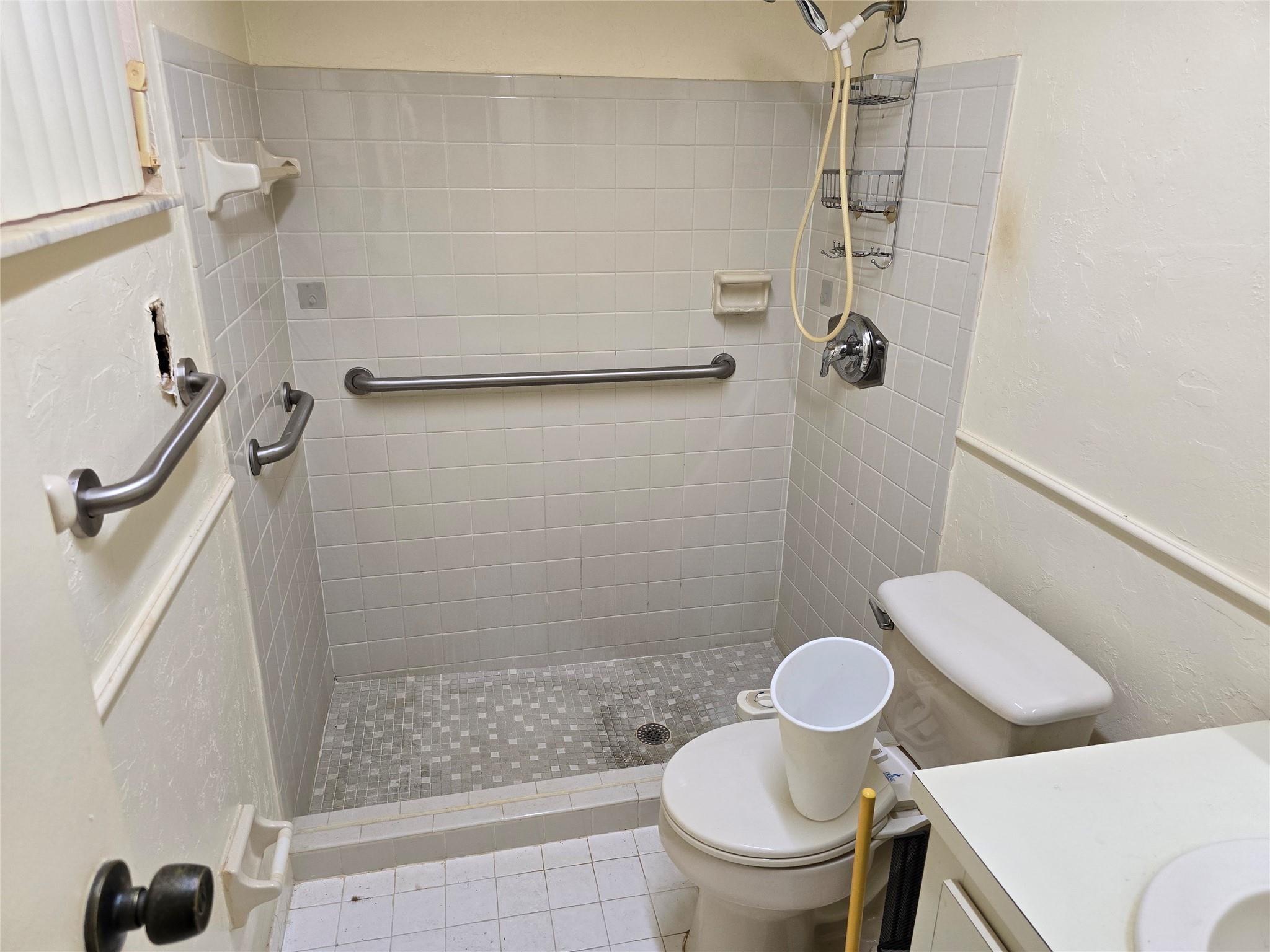 Photo for 11440 NW 46th Place, Sunrise, FL 33323 - Listing #FX-10509783 11440 NW 46th Place, Sunrise, FL 33323