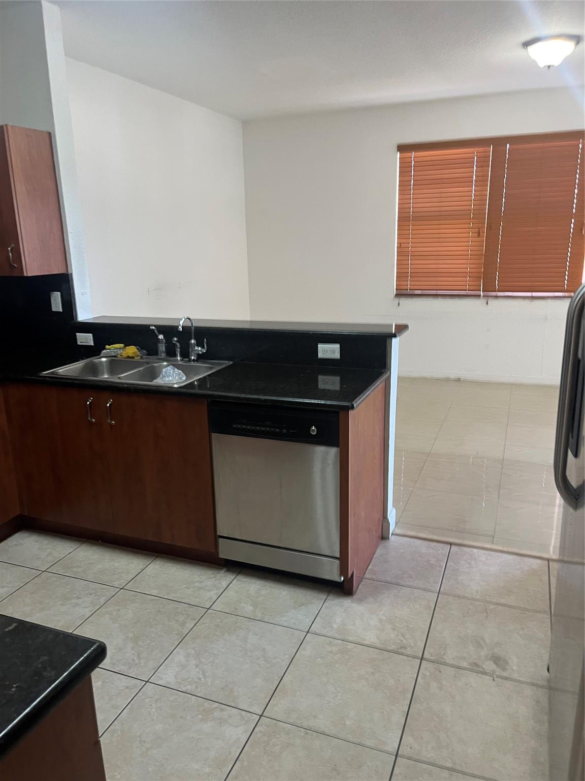 11473 NW 81st Lane 11473, Miami, FL 33178